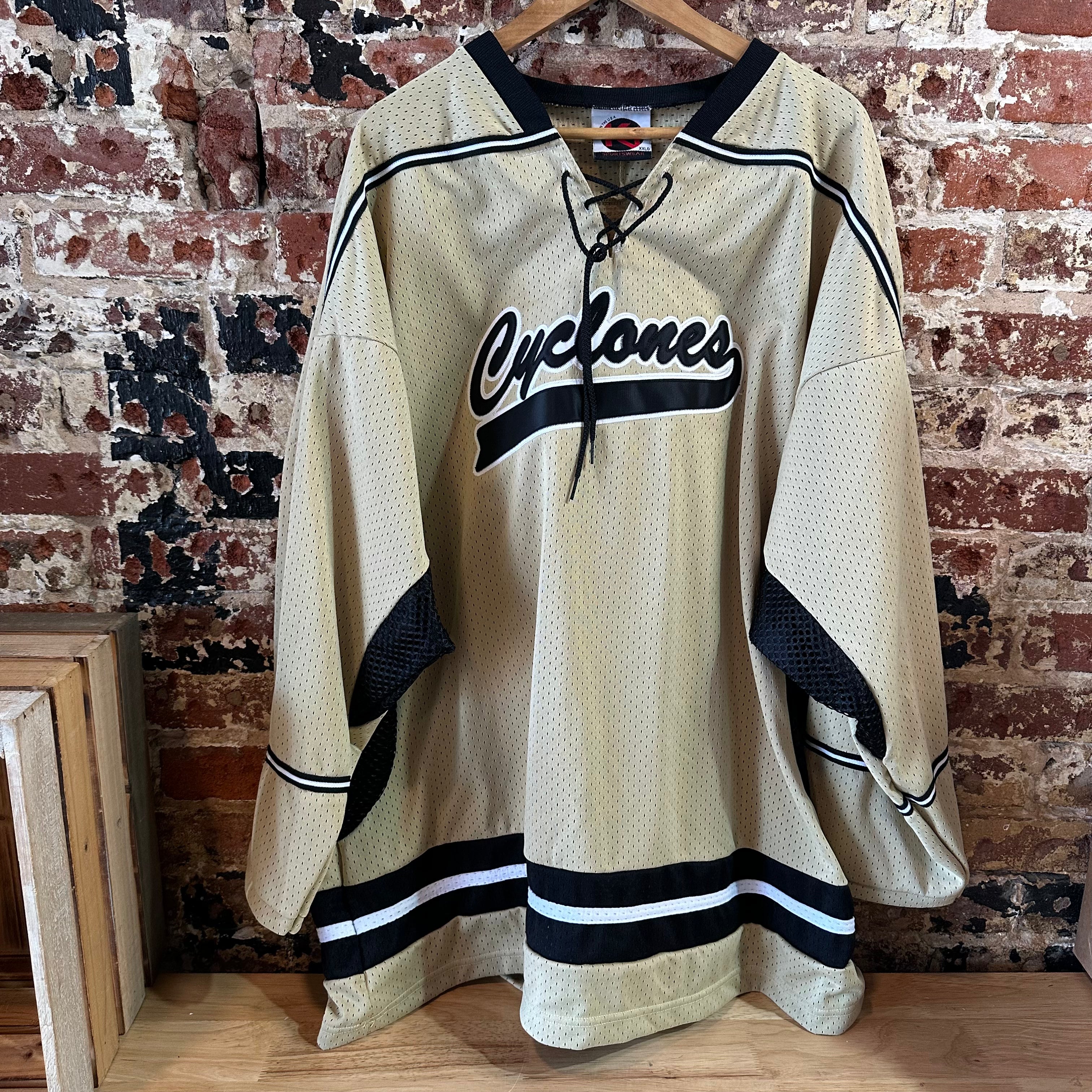 Cyclones Mens XXL Jersey