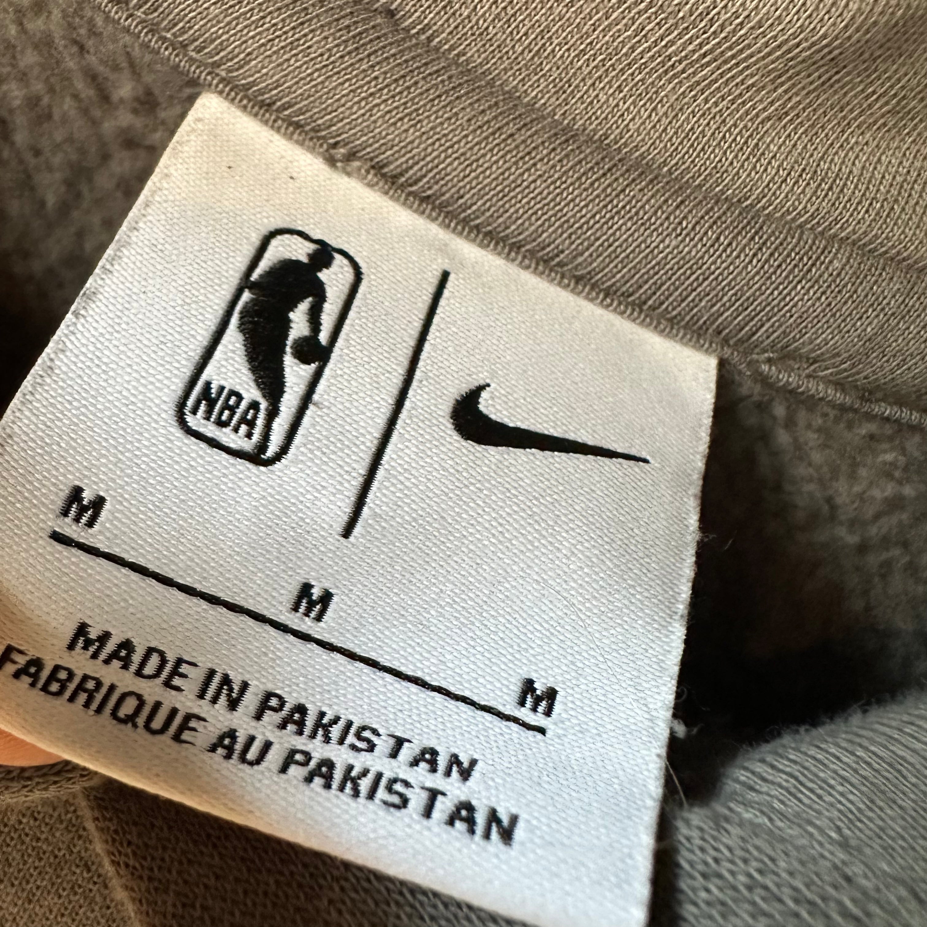 Nike Bulls Mens Medium Hoodie