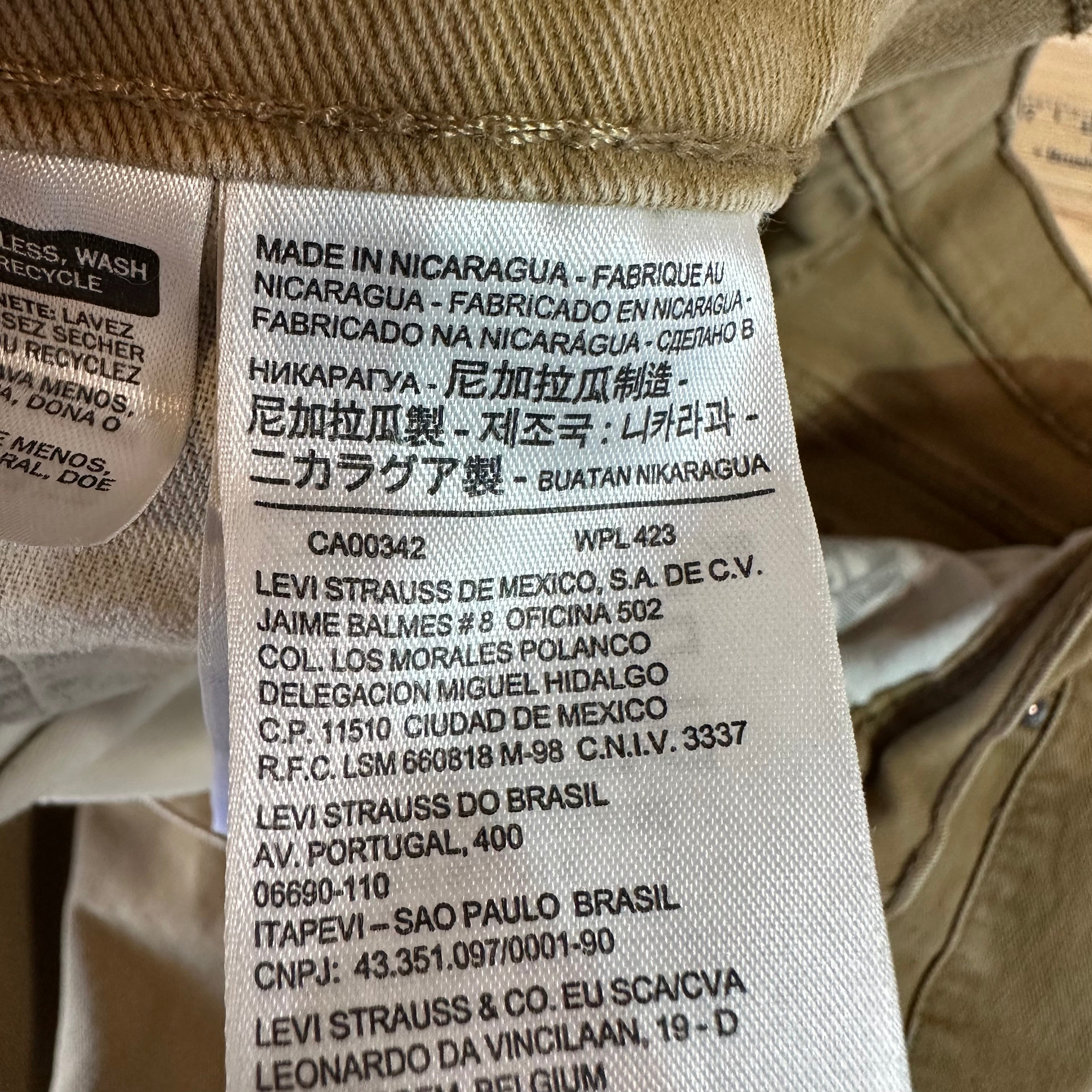 Levis 513 Jeans Mens 34x30 Brown Tan Slim Straight Leg Denim (measures 35x28.5)