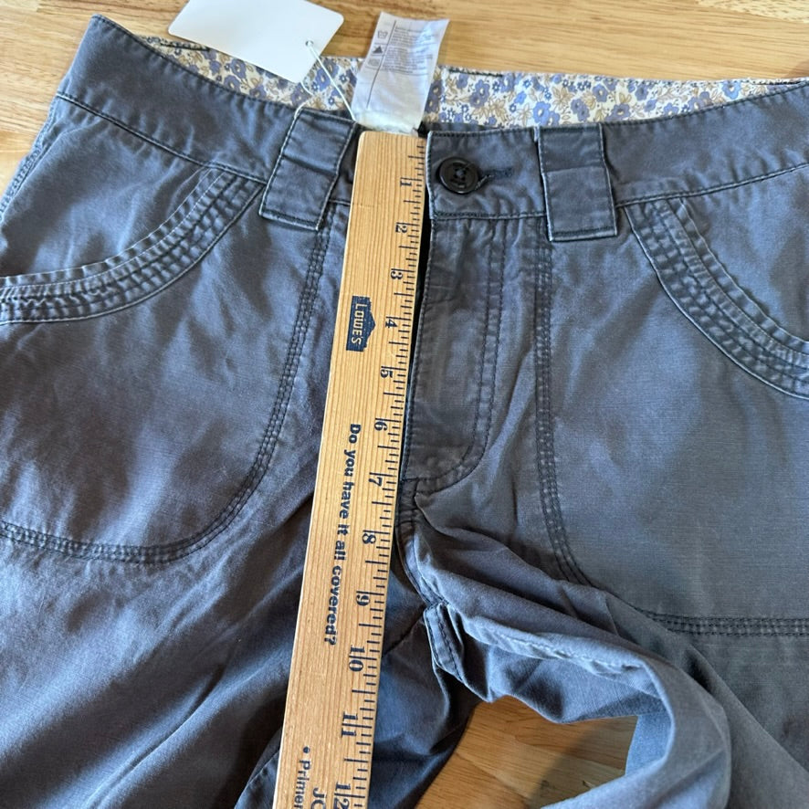 Carhartt Cargo Outdoor Canvas Shorts Womens Size 12 Gray 34x11"