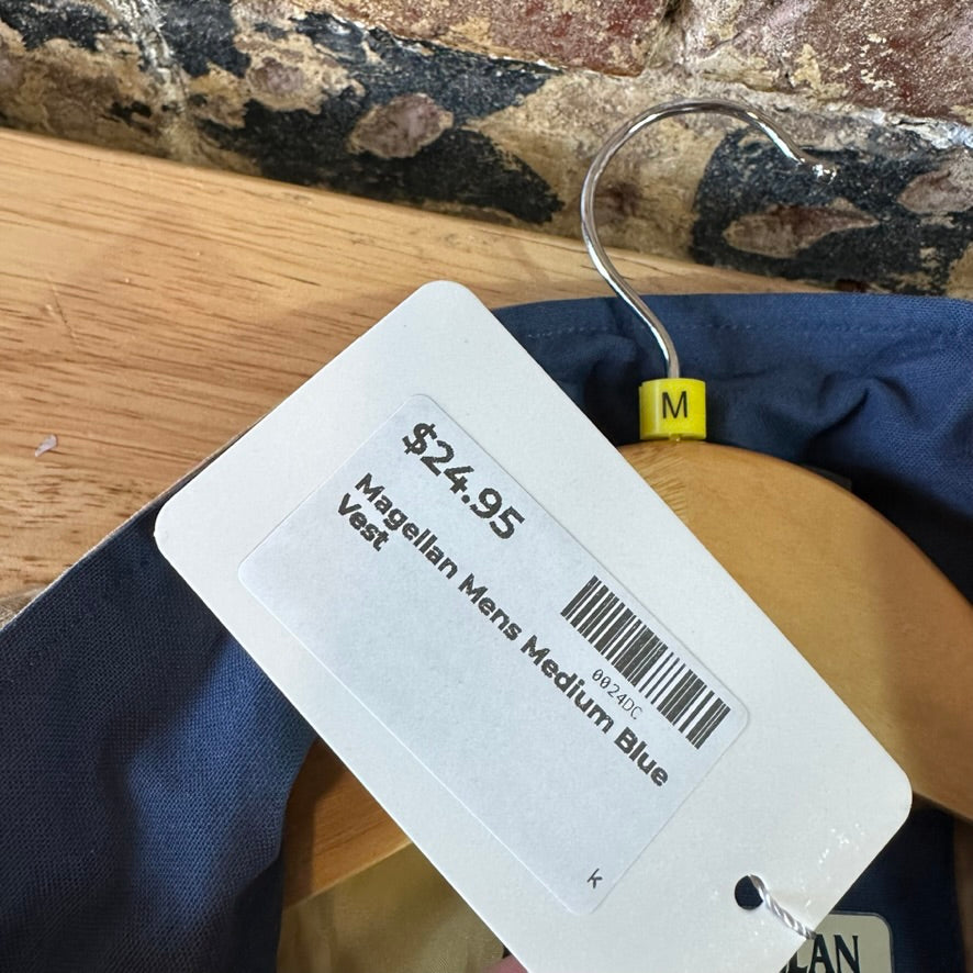 Magellan Outdoors Vest Men’s Medium Blue Tan Quilted Western Style Cowboy Snap