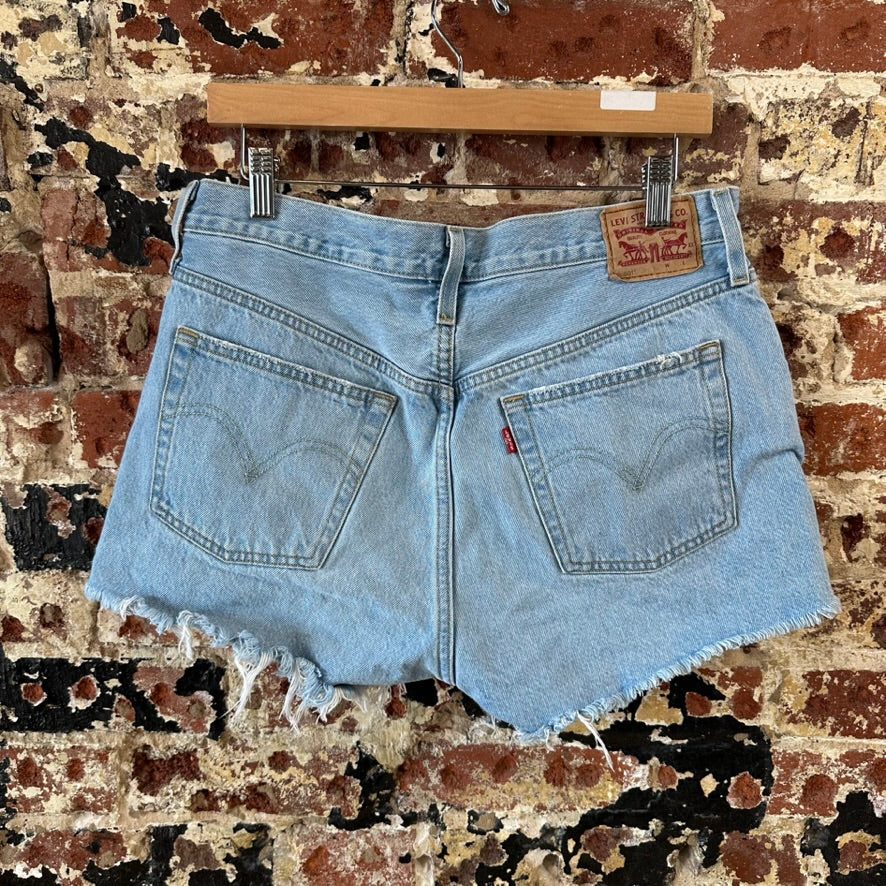 Levi's Cut Off Denim Jean Shorts Womens 31