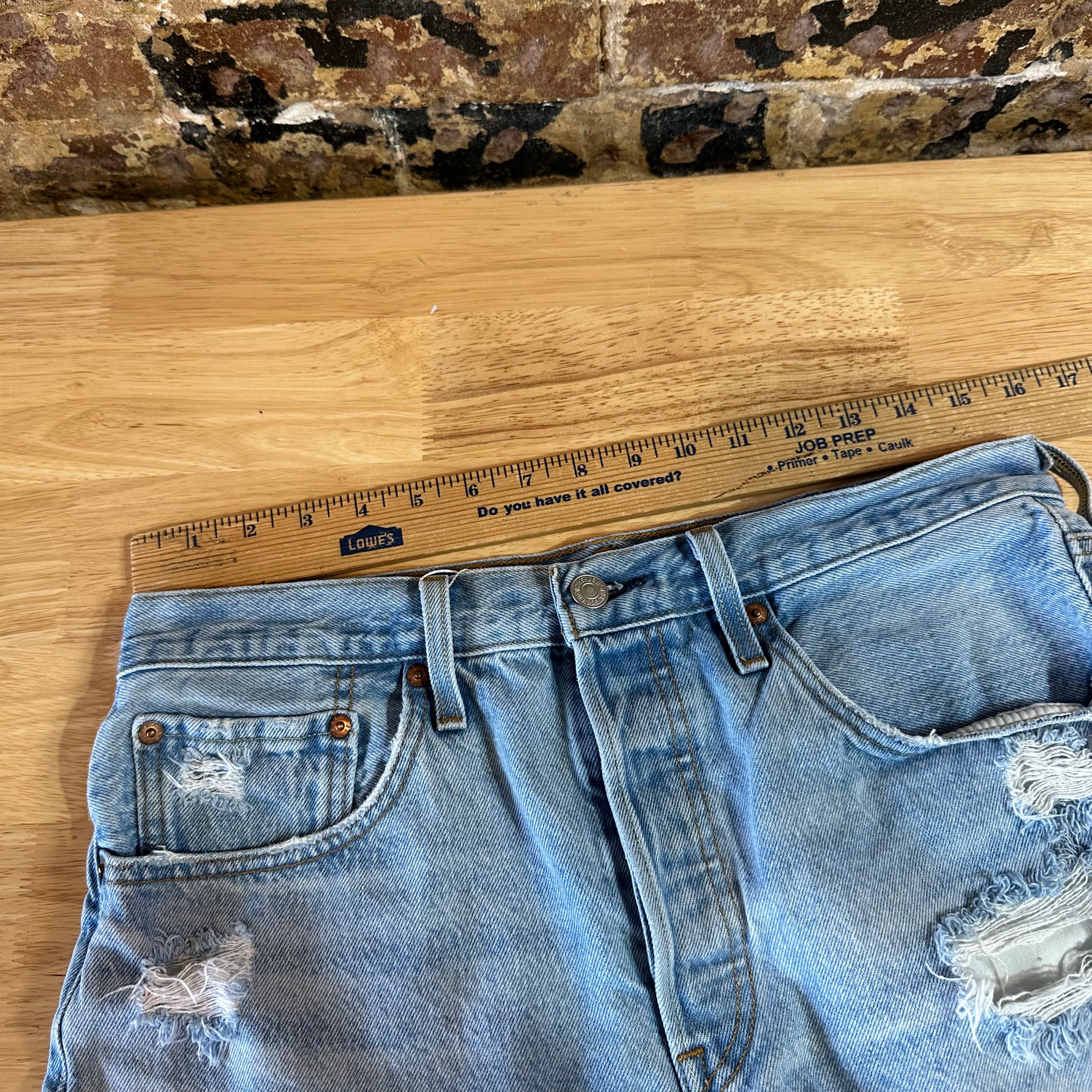 Levi's 501 Cut Off Jean Shorts Womens 30
