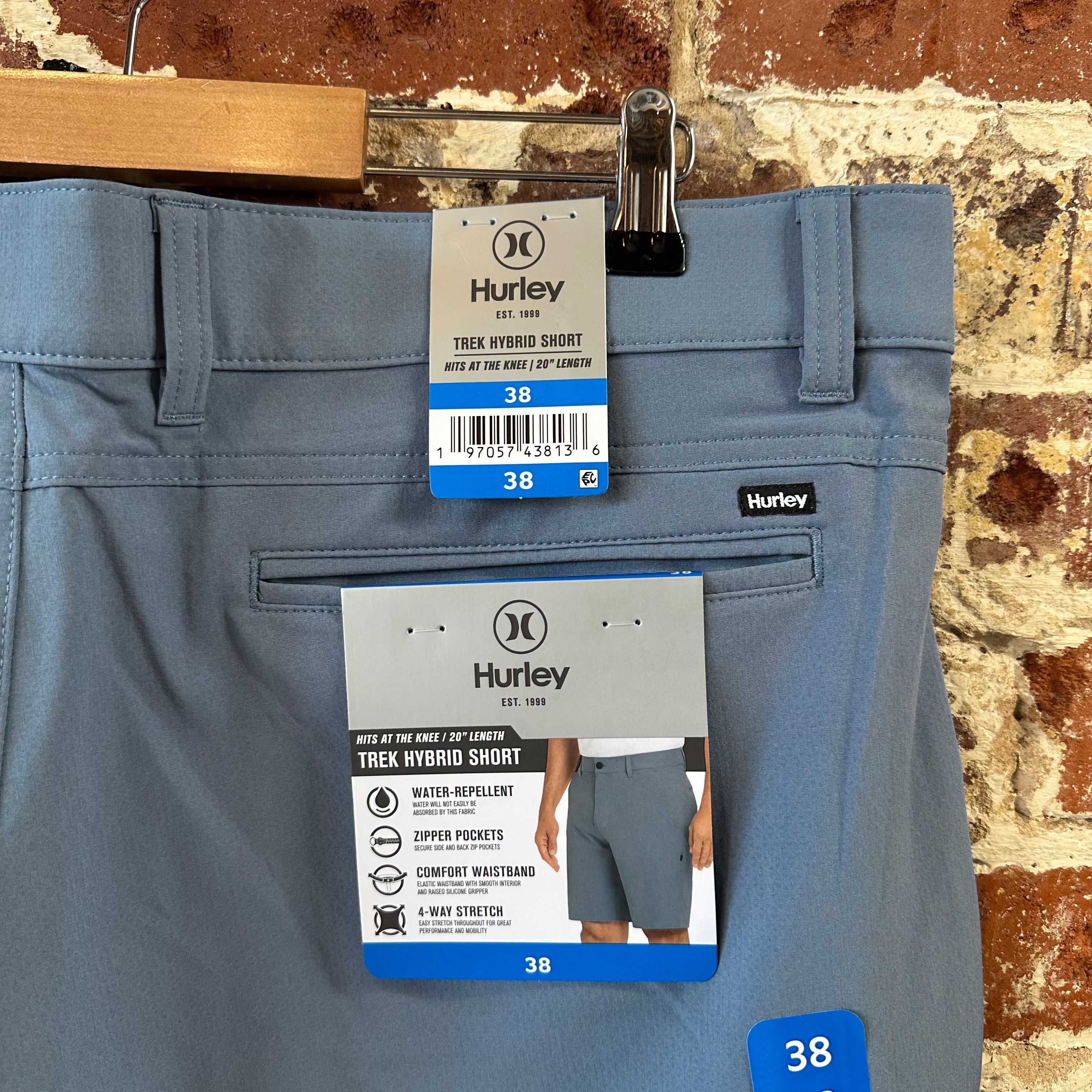 Hurley Shorts Mens 38 NEW