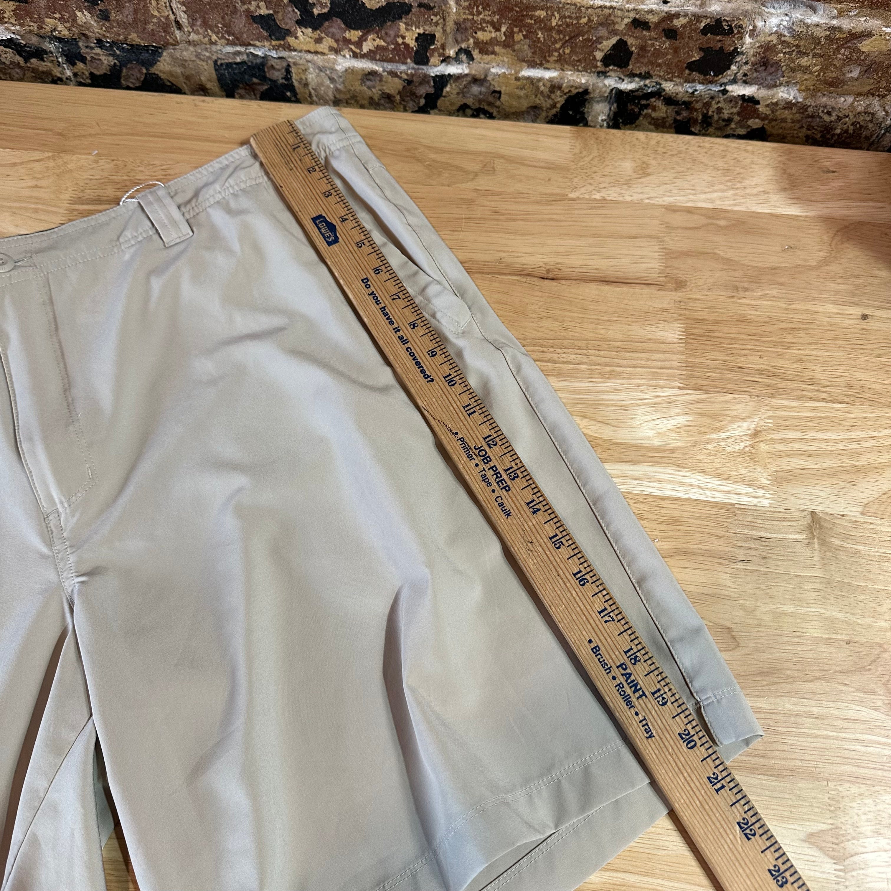 Columbia Shorts Mens 40