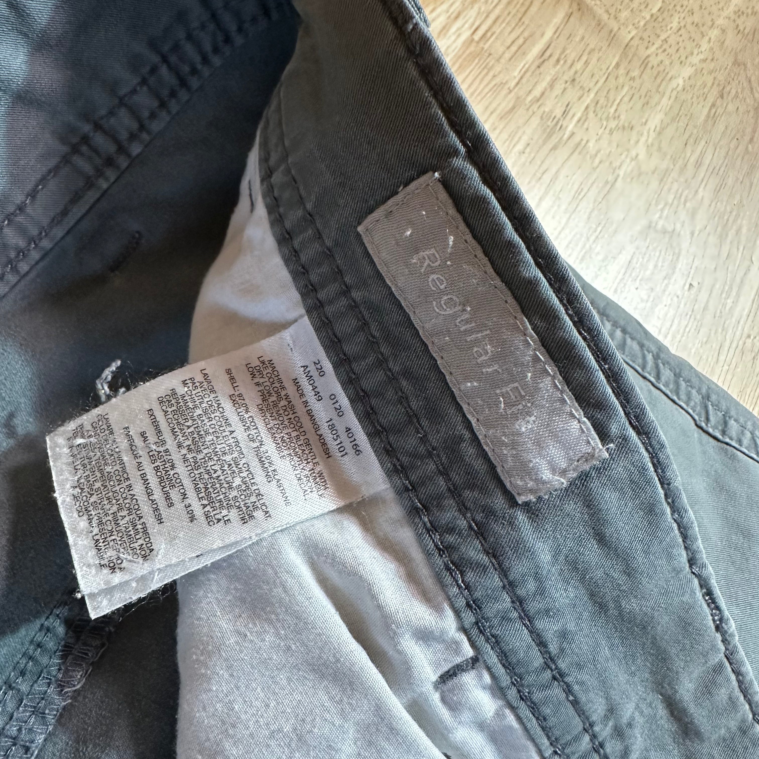 Columbia Mens 42x34 Gray Pants