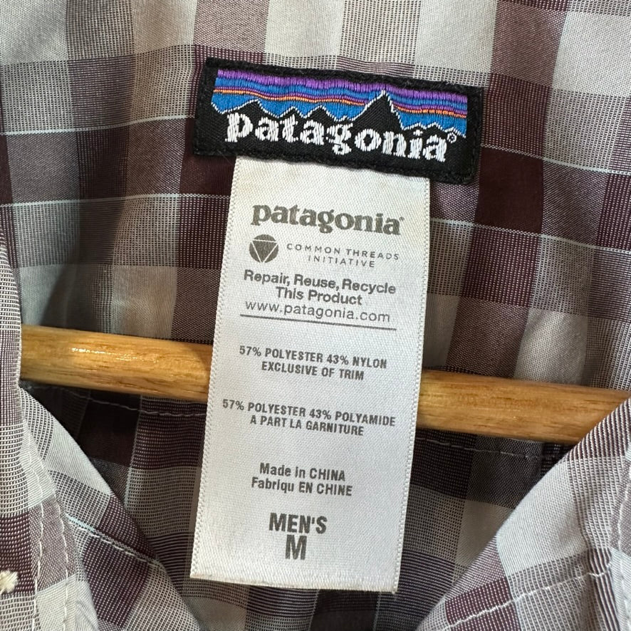 Patagonia Mens Medium Button Up