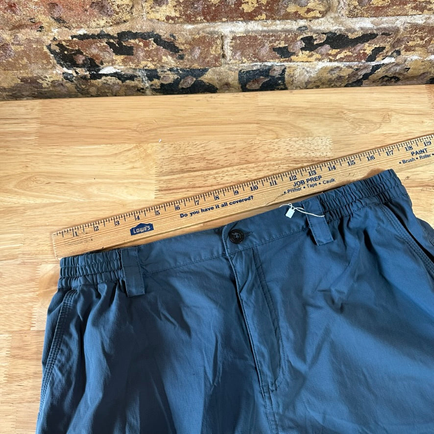 Magellan Shorts Men's Size XL Blue