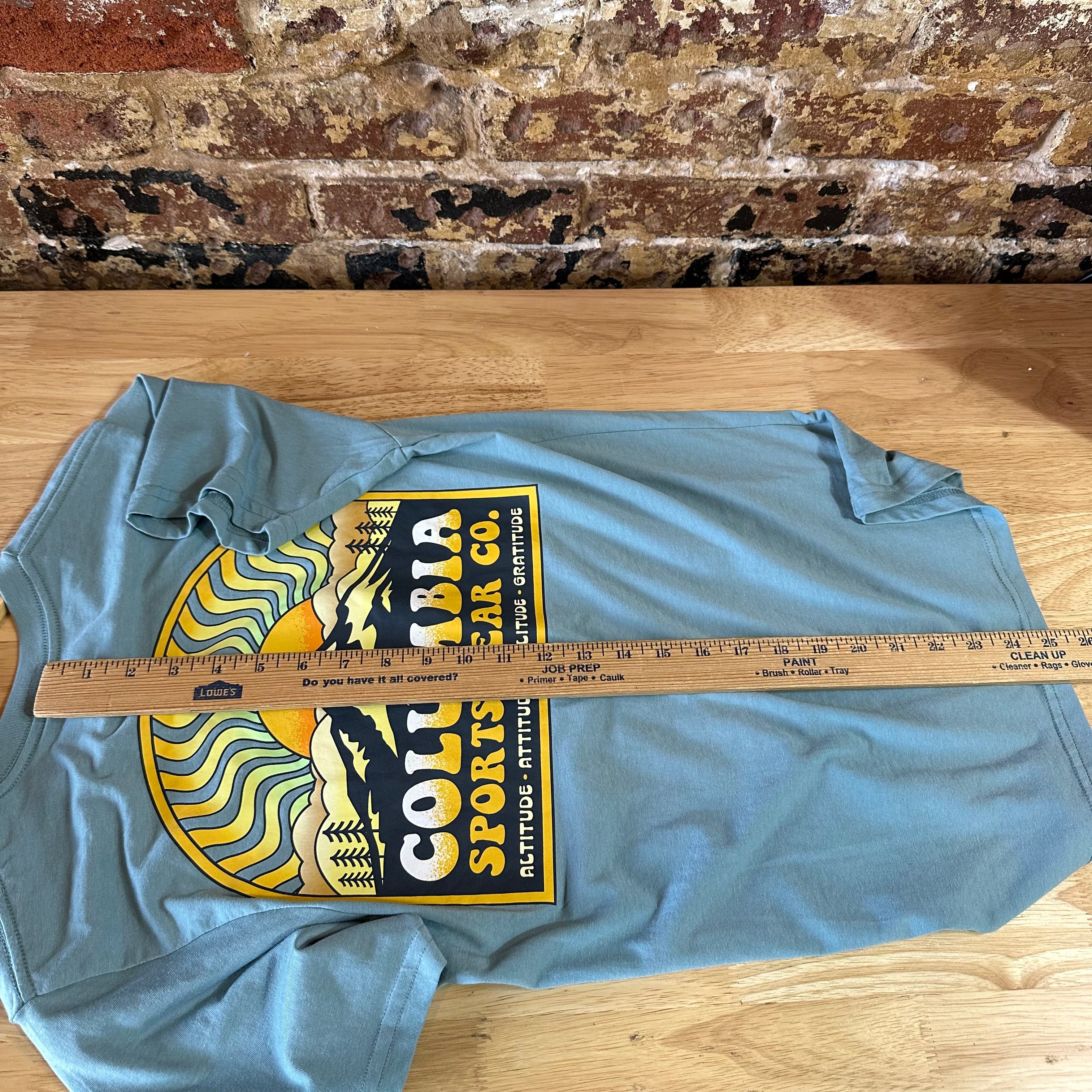 Columbia Men's Small S/S T-Shirt NEW