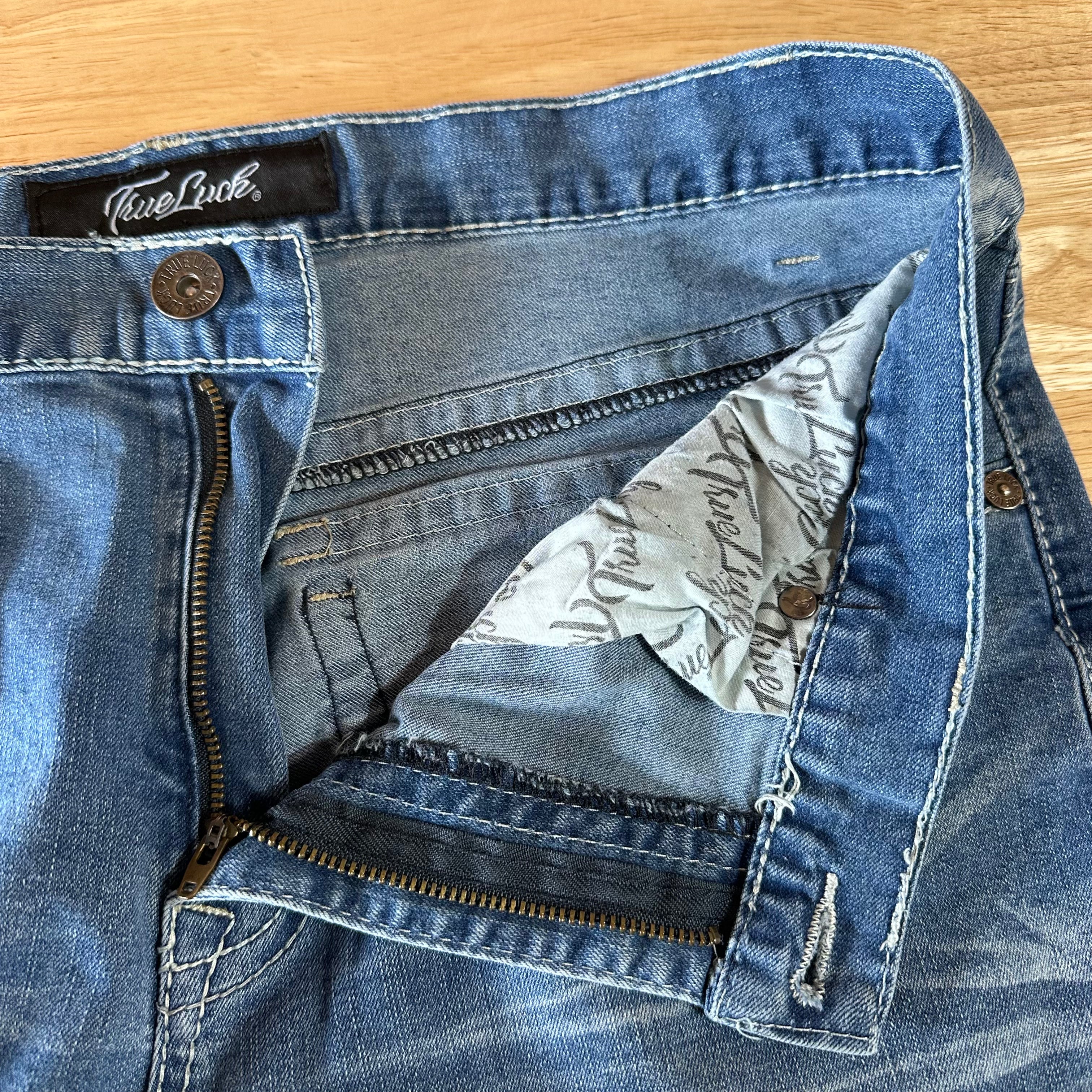 True Luck Mens 34x30 Blue Jeans