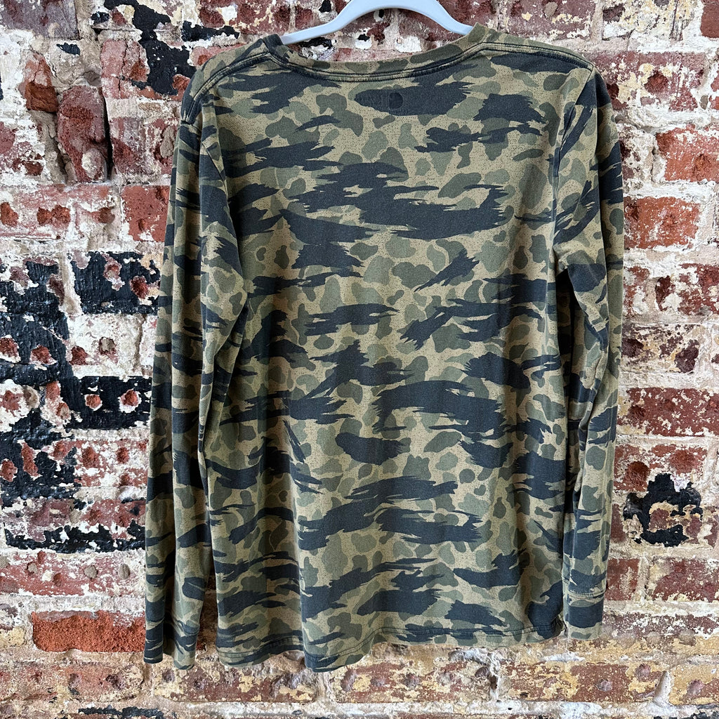 Carhartt Long Sleeve Camo T-Shirt Boys XL Outdoor Hunting