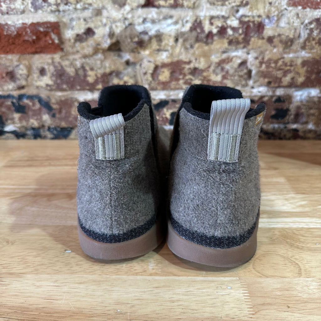 Chaco Womens 13 Brown Boots