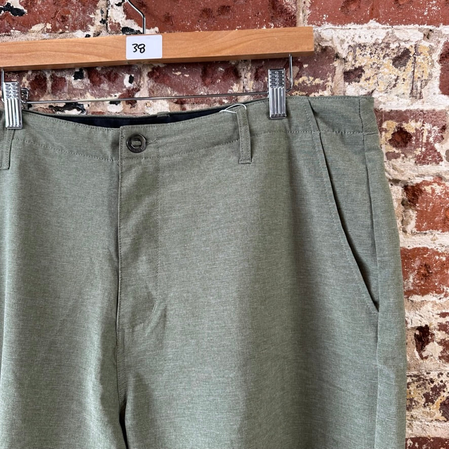 Volcom Shorts Mens 38
