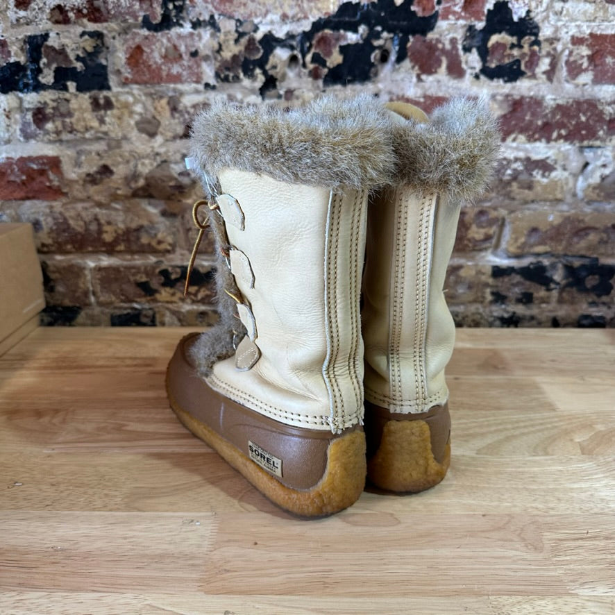 Sorel Nanook Snow Boots Woman's Winter Boot Tan Size 9