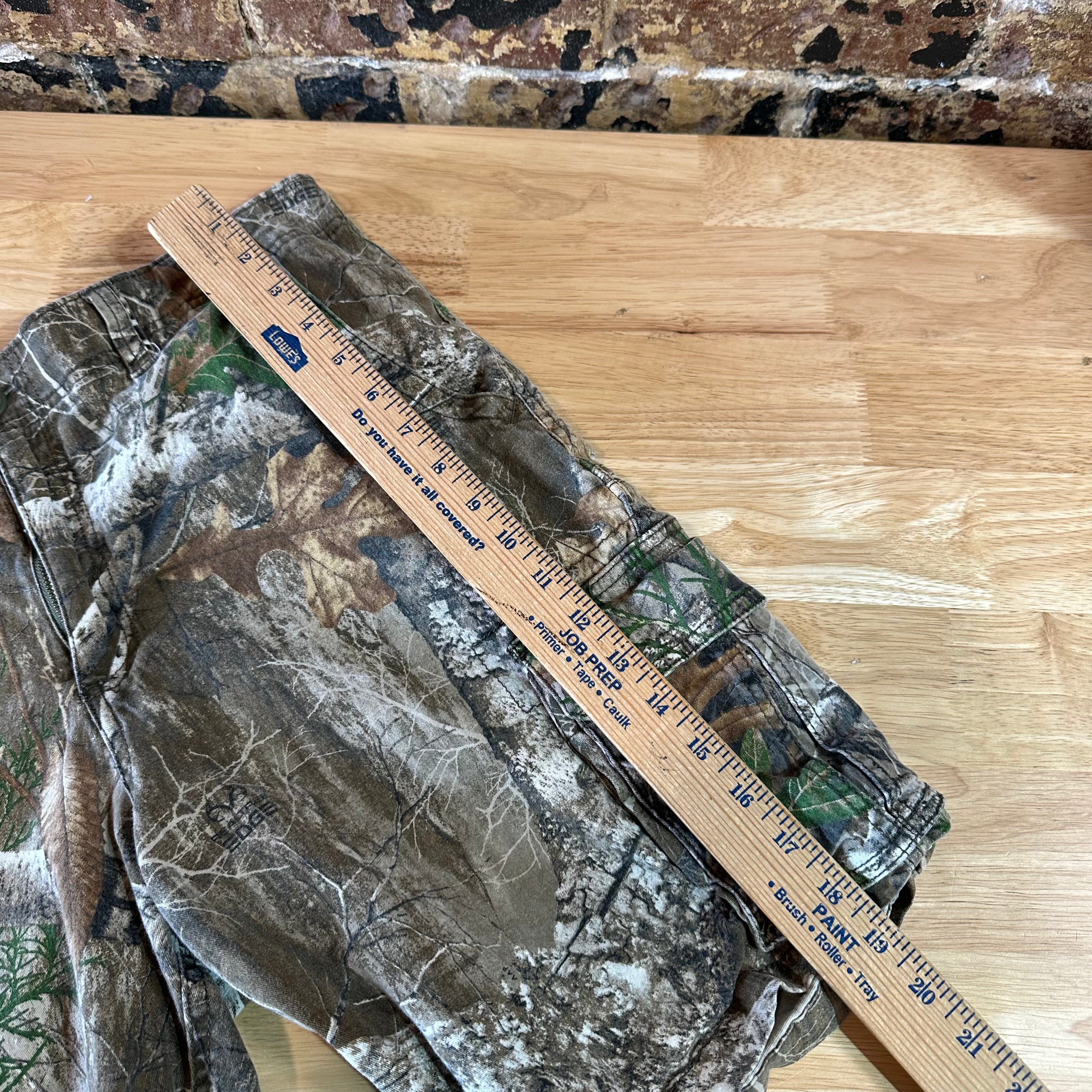 George Mens 36 Camo Shorts