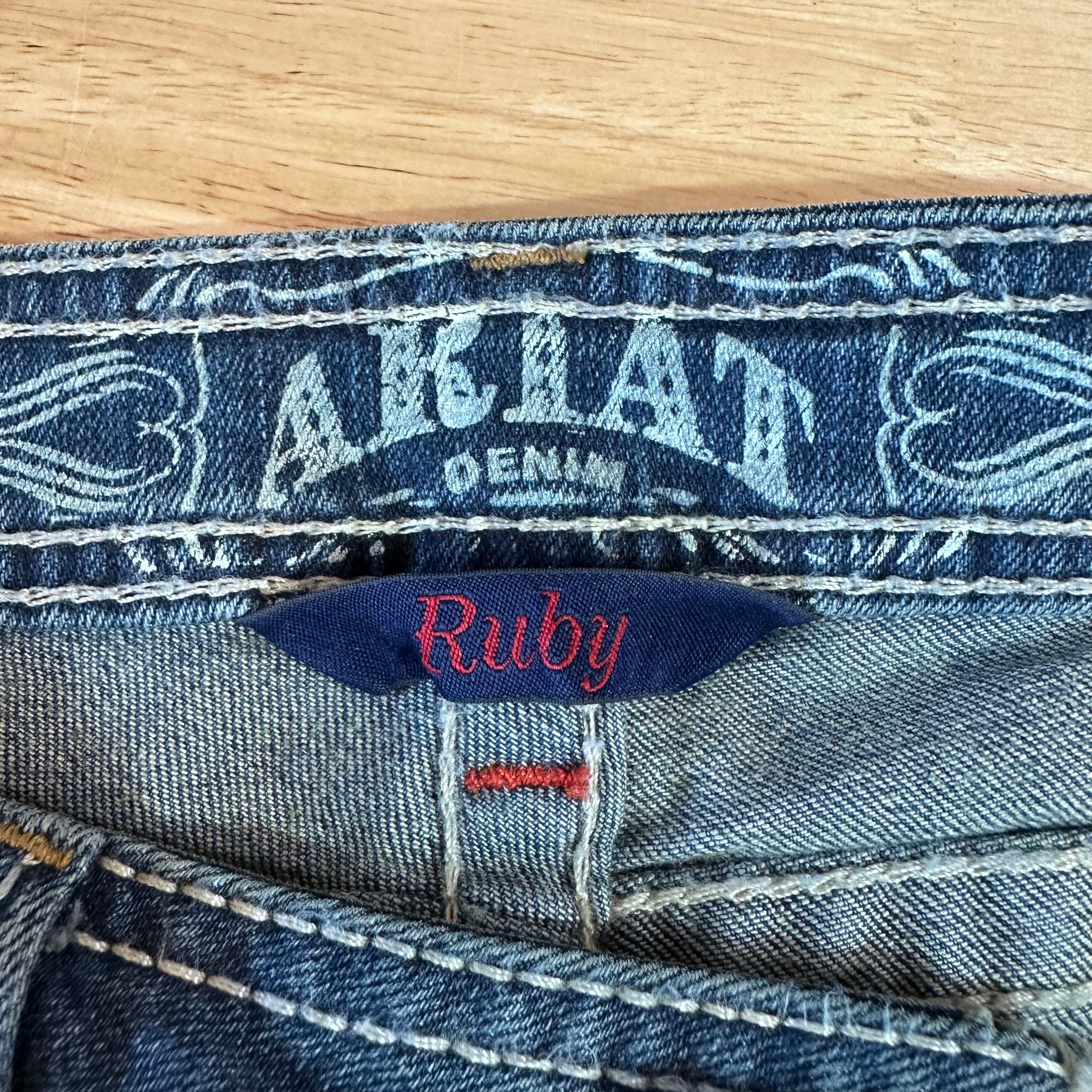Ariat Womens 28 Ruby Jeans