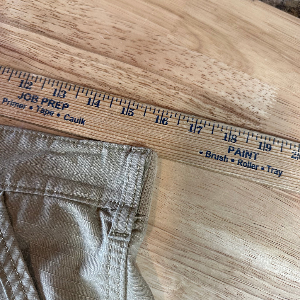 Carhartt Shorts Womens 8