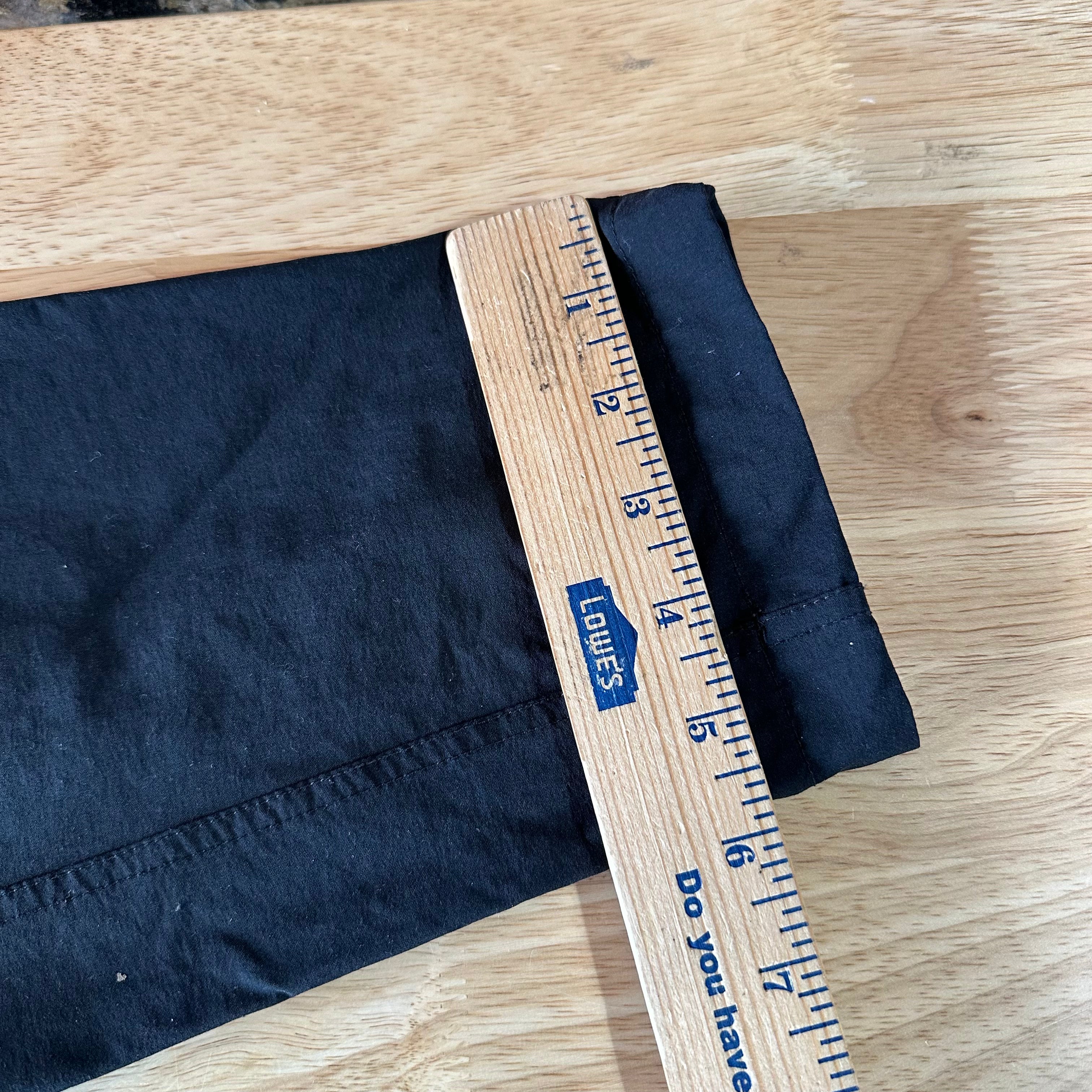 Bearded Goat Women's Medium Water Resistant Outdoor Hiking Pant Black 30x27.5"