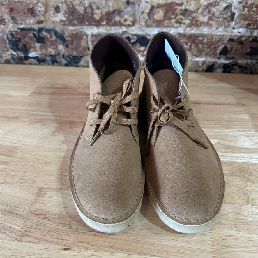 Clarks Mens 8 Chukka boots