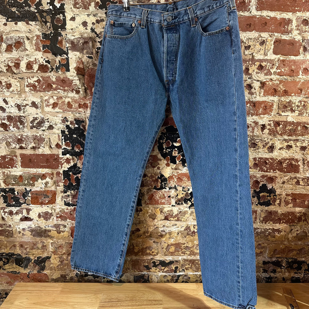 Levis 501 Mens 36x30 Blue Jeans