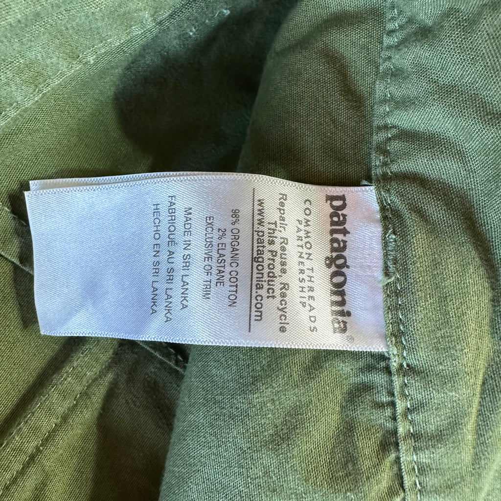Patagonia Womens 8 Green Capris