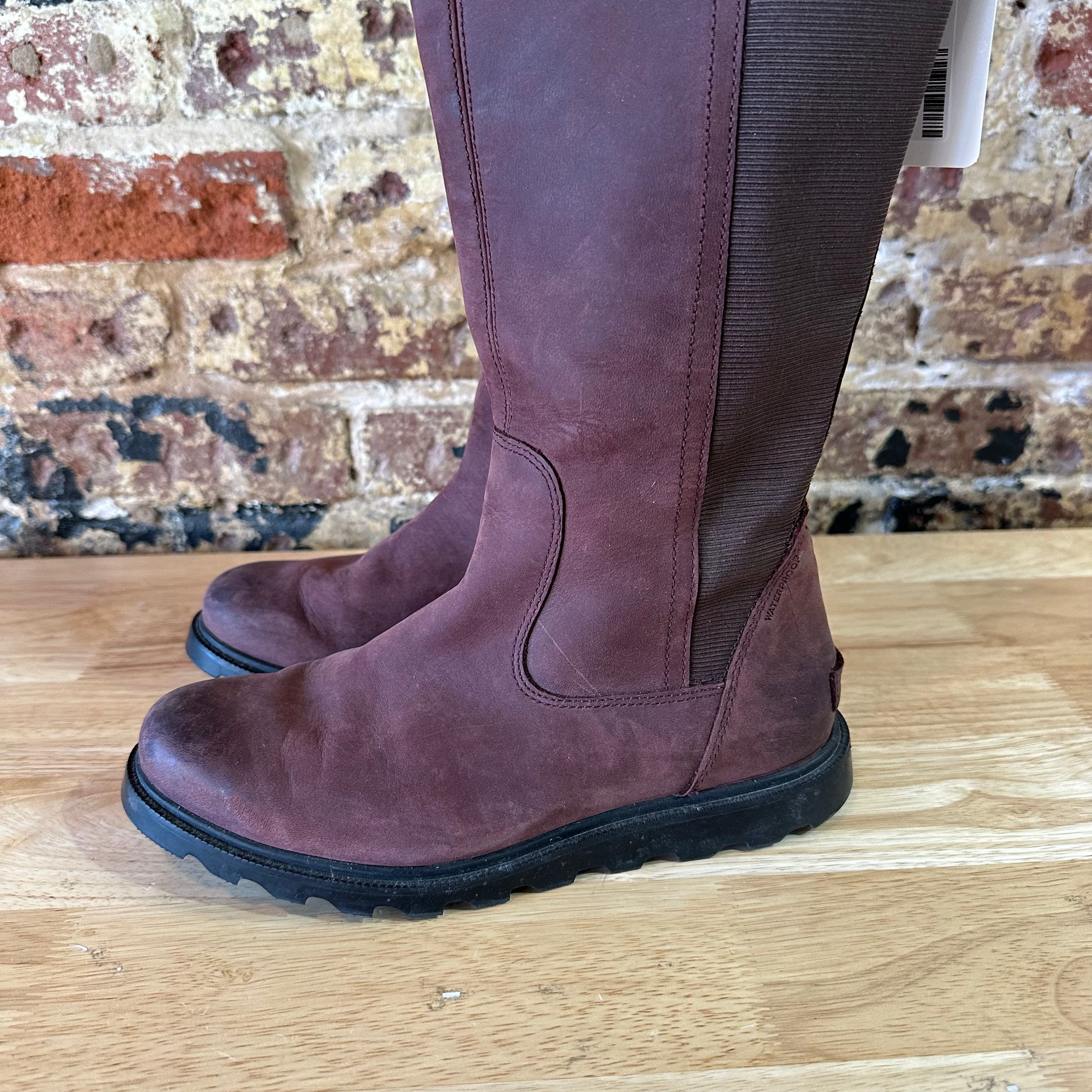 Sorel Womens AINSLEY CATTAIL TALL Leather Waterproof Boots Sz 7.5 Brown