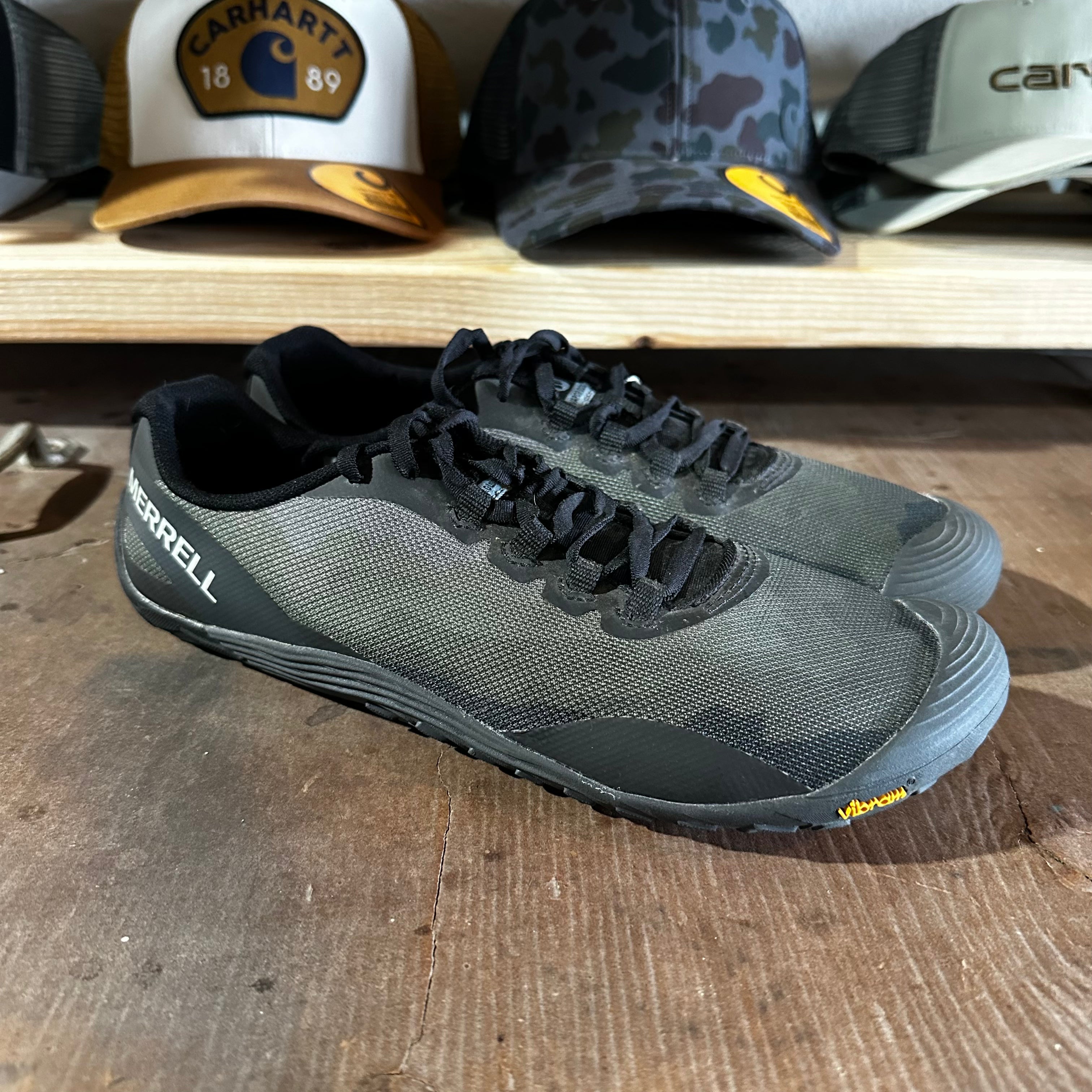 Merrell Mens Vapor Glove 4 Monument Barefoot Shoes 9.5 Green Black