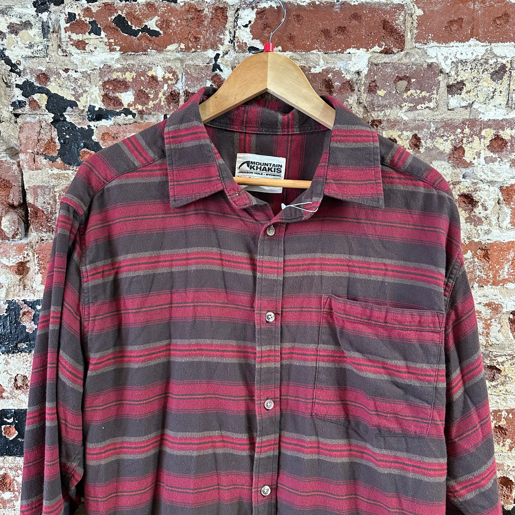 Mountain Khakis Men's Large Button Shirt