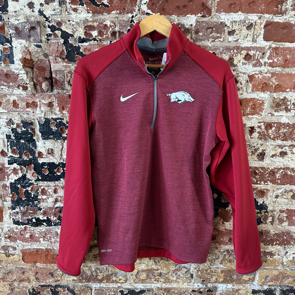 Nike Dri-Fit Arkansas Razorbacks 1/4 Zip Pullover Men’s Small Red Long Sleeve