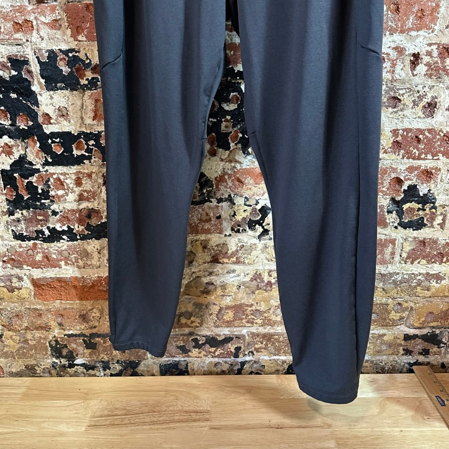 Patagonia Womens Large Black Pants