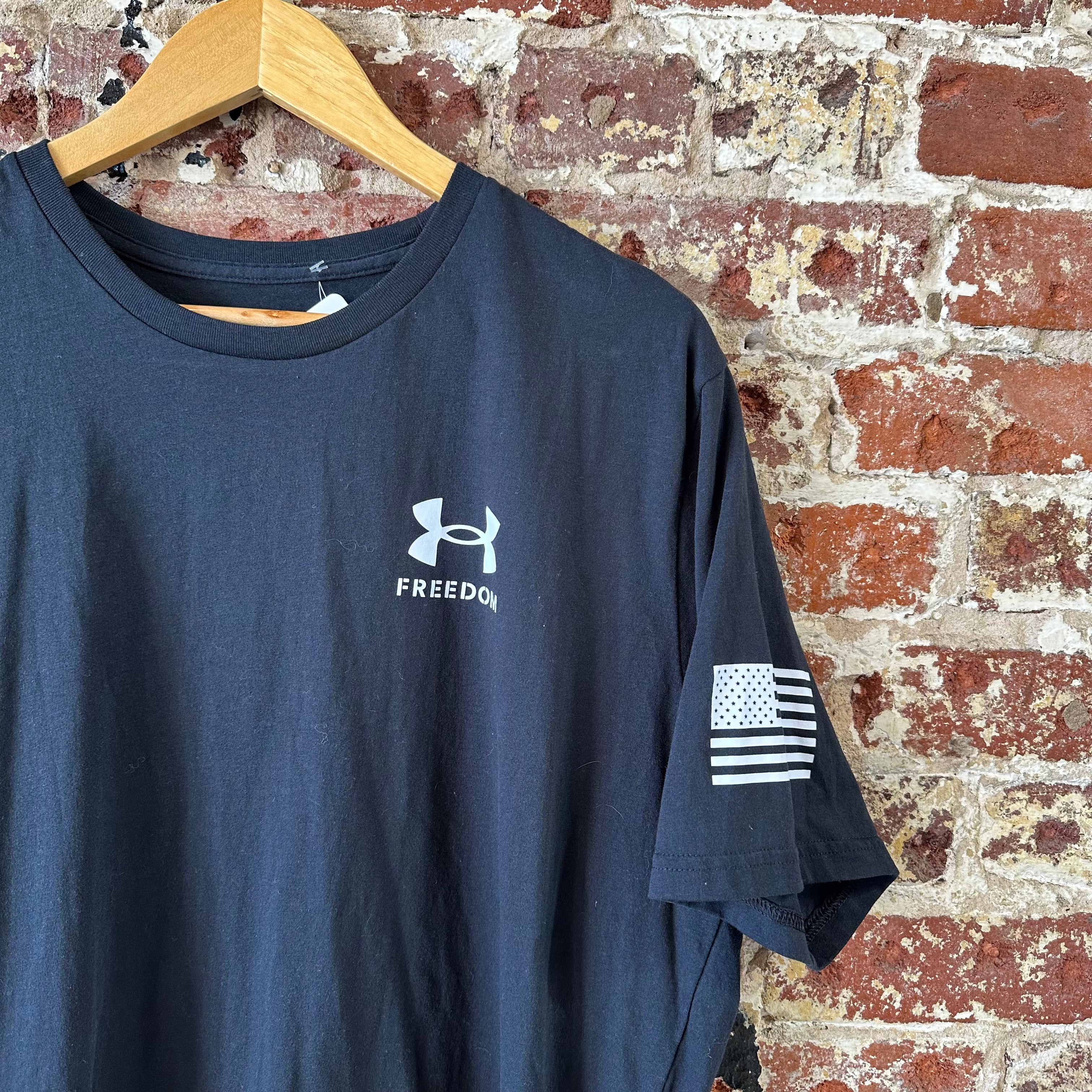 Under Armour Heatgear Mens XL Black Freedom Polyester Cotton Blend T-Shirt