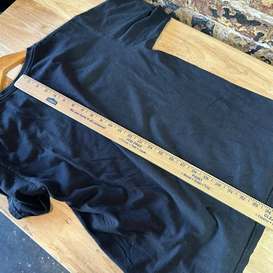 Queen T Shirt Size Medium