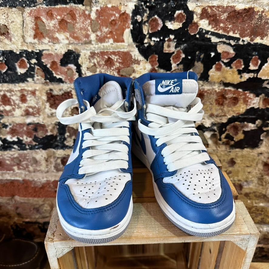 Nike Boys Blue Shoes 4