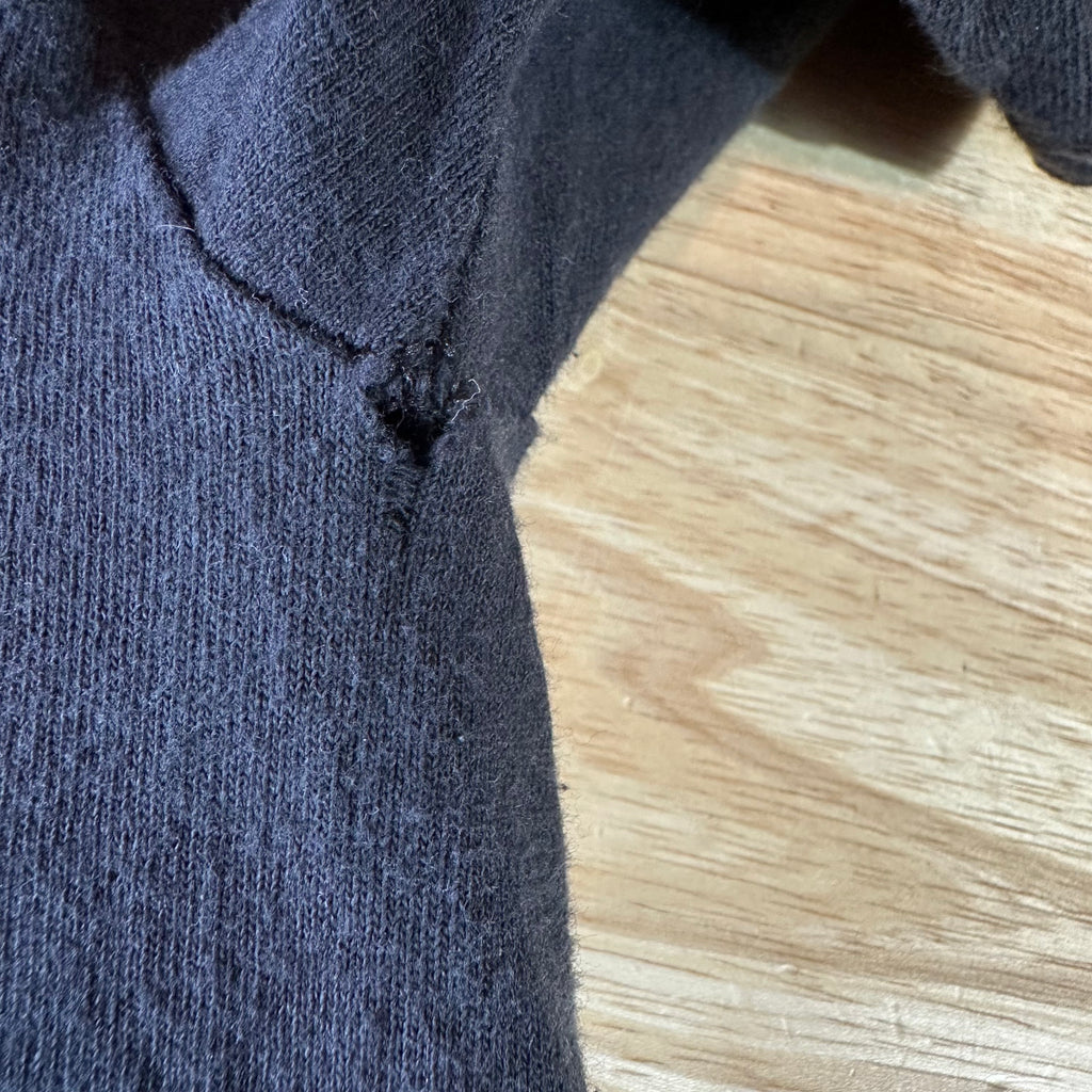 Garth Medium S/S Black T-Shirt