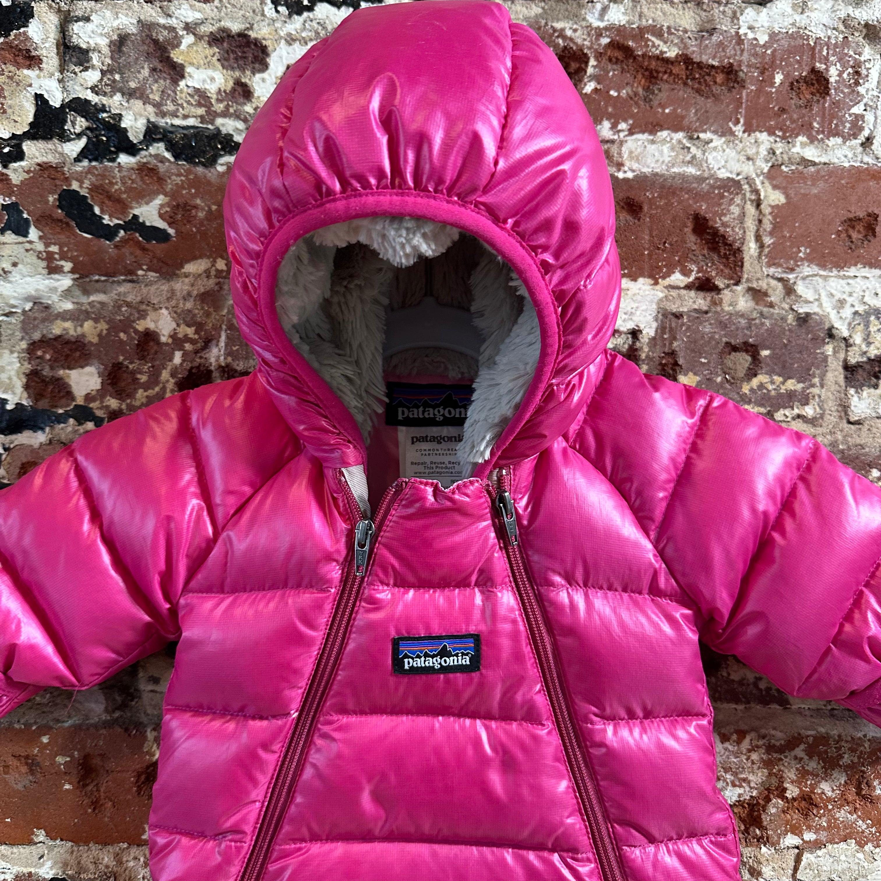 Patagonia Infant Hi-Loft Down Sweater Bunting Puffer Pink Size: 0 months Newborn