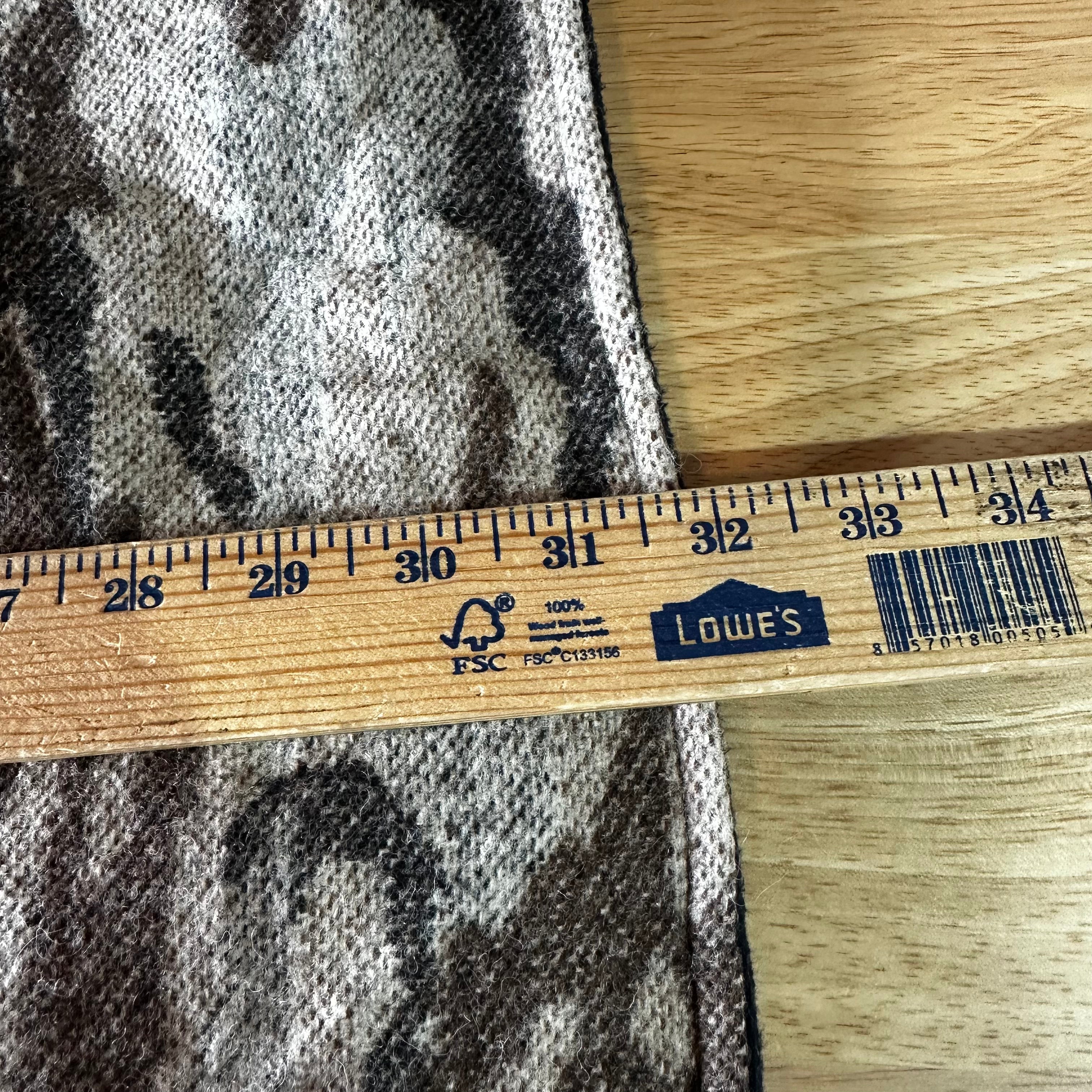 Silent Predator Men’s XL Wool Camo Hunting Coat High Quality EUC