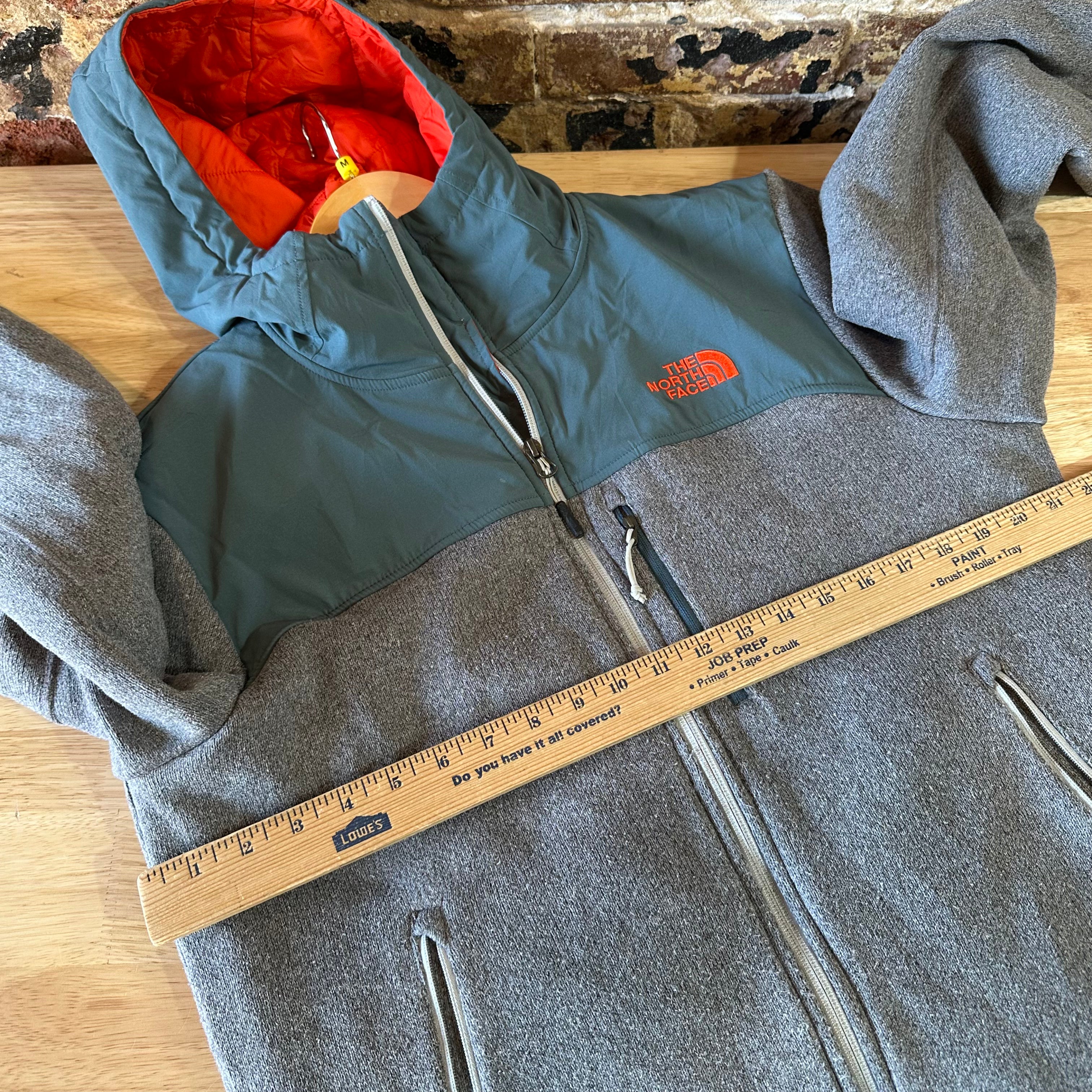 North Face Mens Medium Jacket
