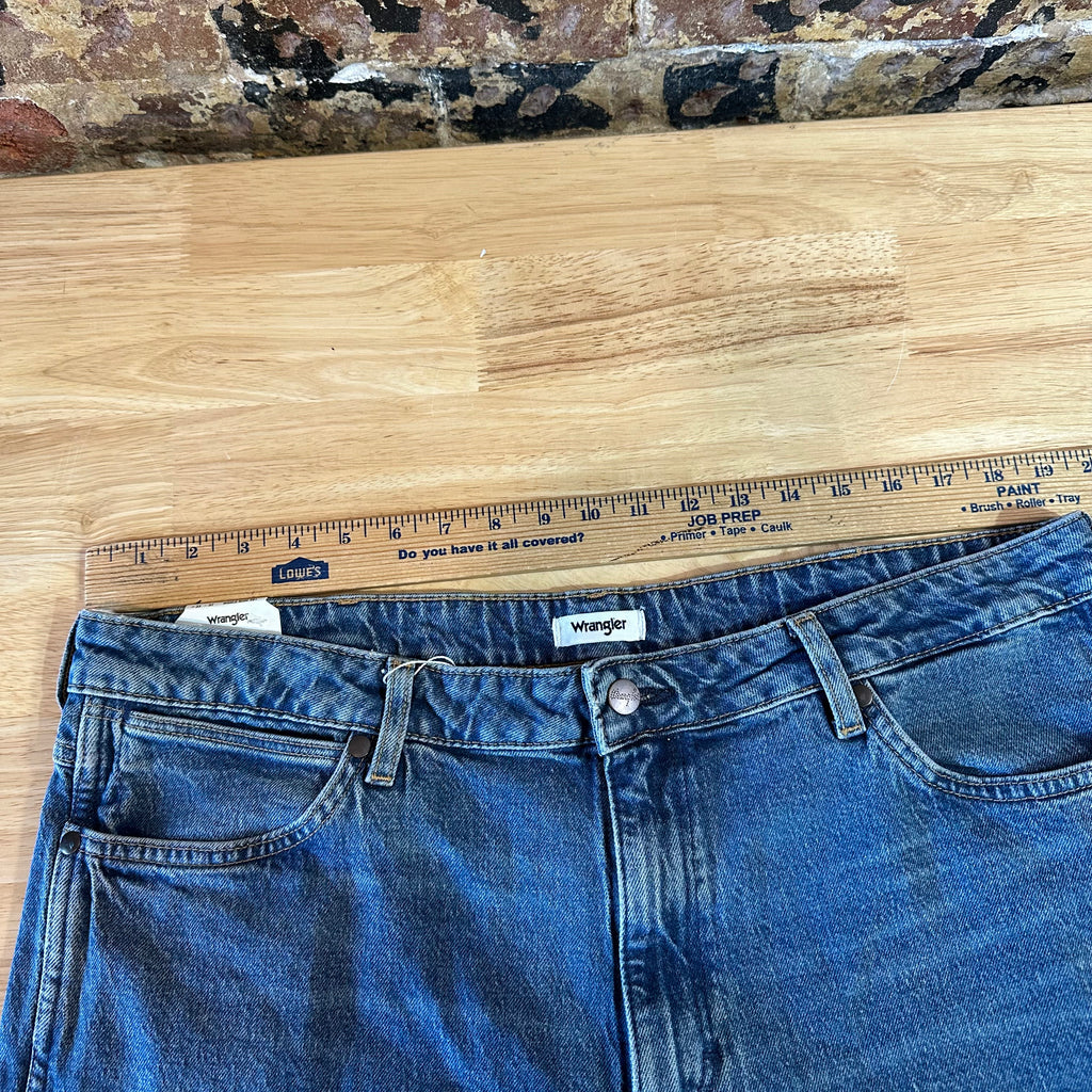 Wrangler Wide Leg Mens 35x32 Jeans NEW