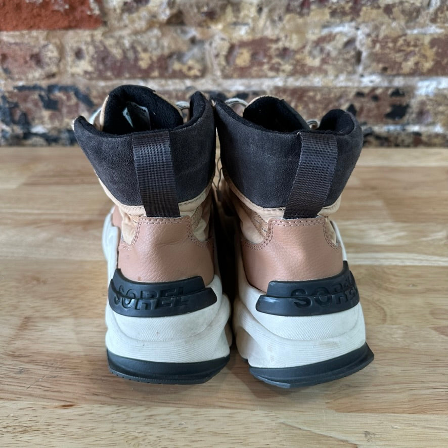 Sorel Kinetic RNEGD Sport Boots Waterproof Womens 8 Brown Tan