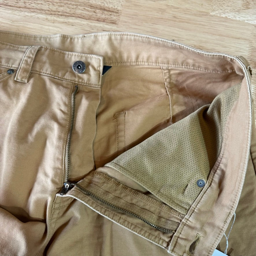 North Face Shorts Mens 32