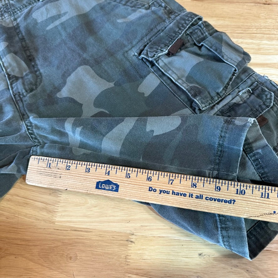 Plugg Mens 34 Camo Cargo Shorts