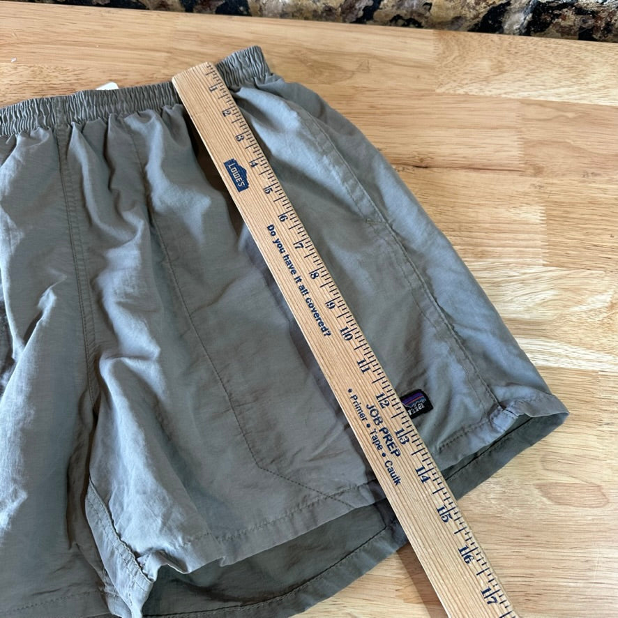 Patagonia Baggies Mens Small shorts 25x4.5" Gray Swim Mesh lined Swim