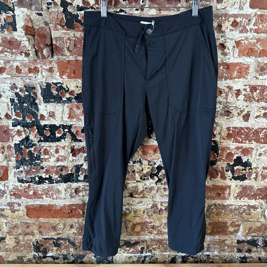 Columbia Womens 8 Black Capris