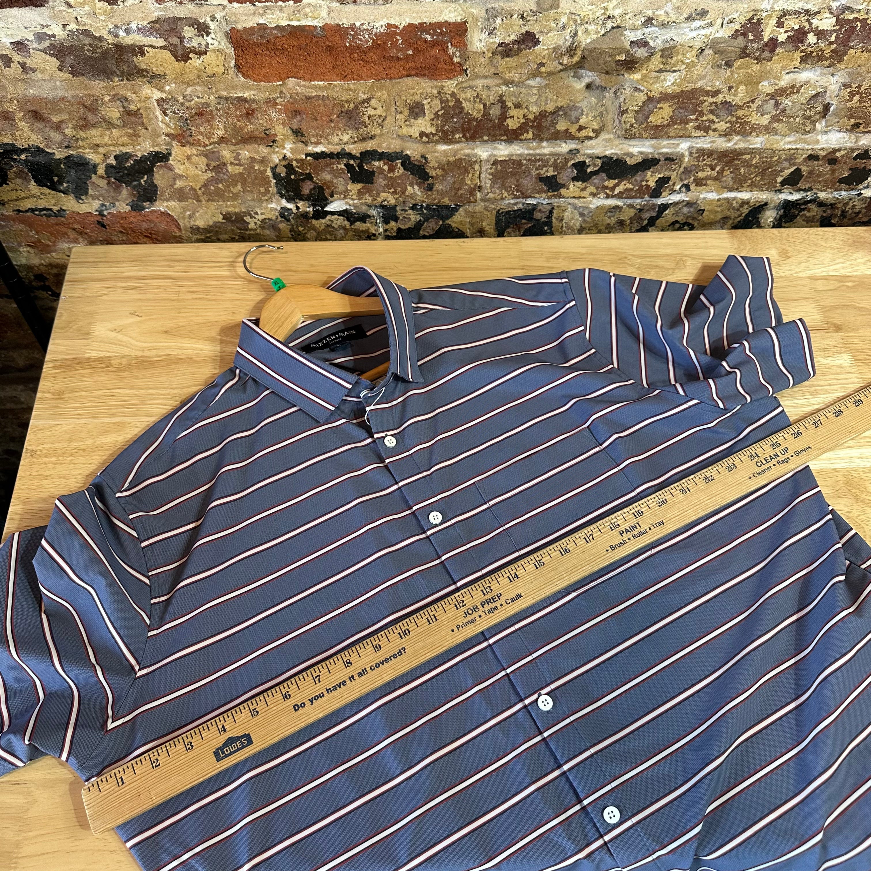 Mizzen Main Mens XL Short Sleeve Button Up