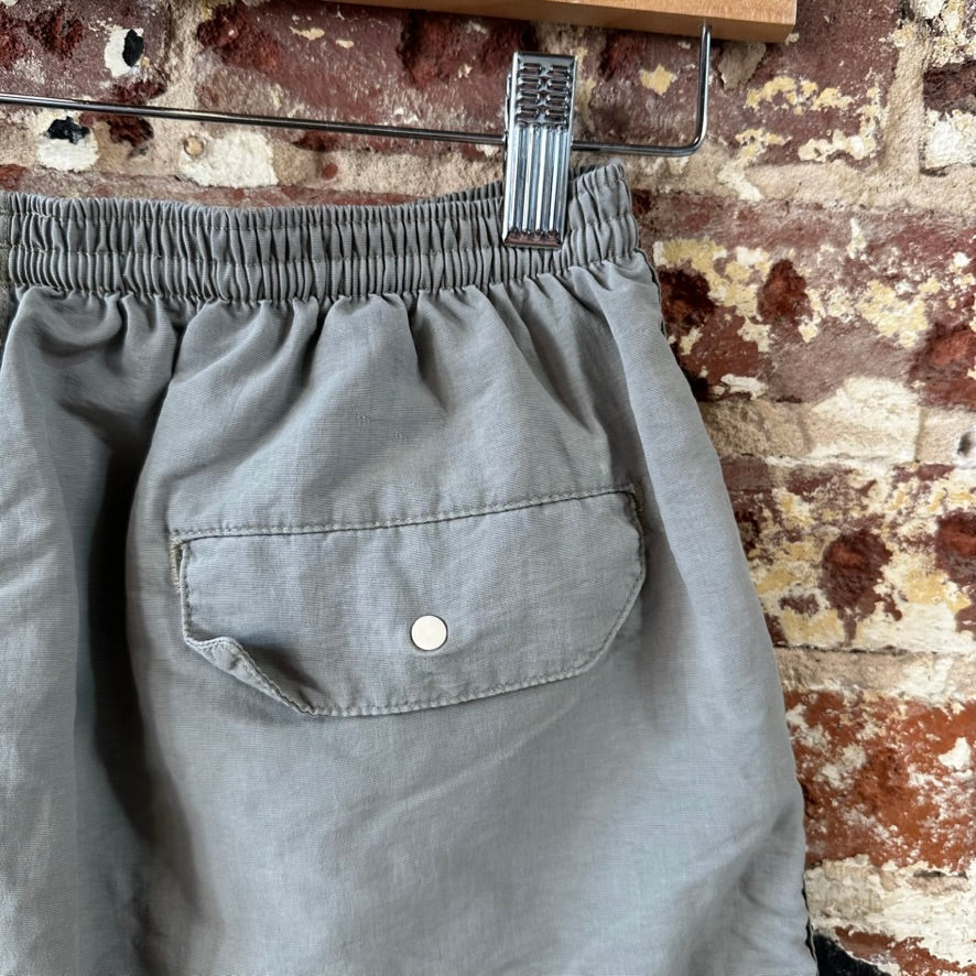 Patagonia Baggies Mens Small shorts 25x4.5" Gray Swim Mesh lined Swim