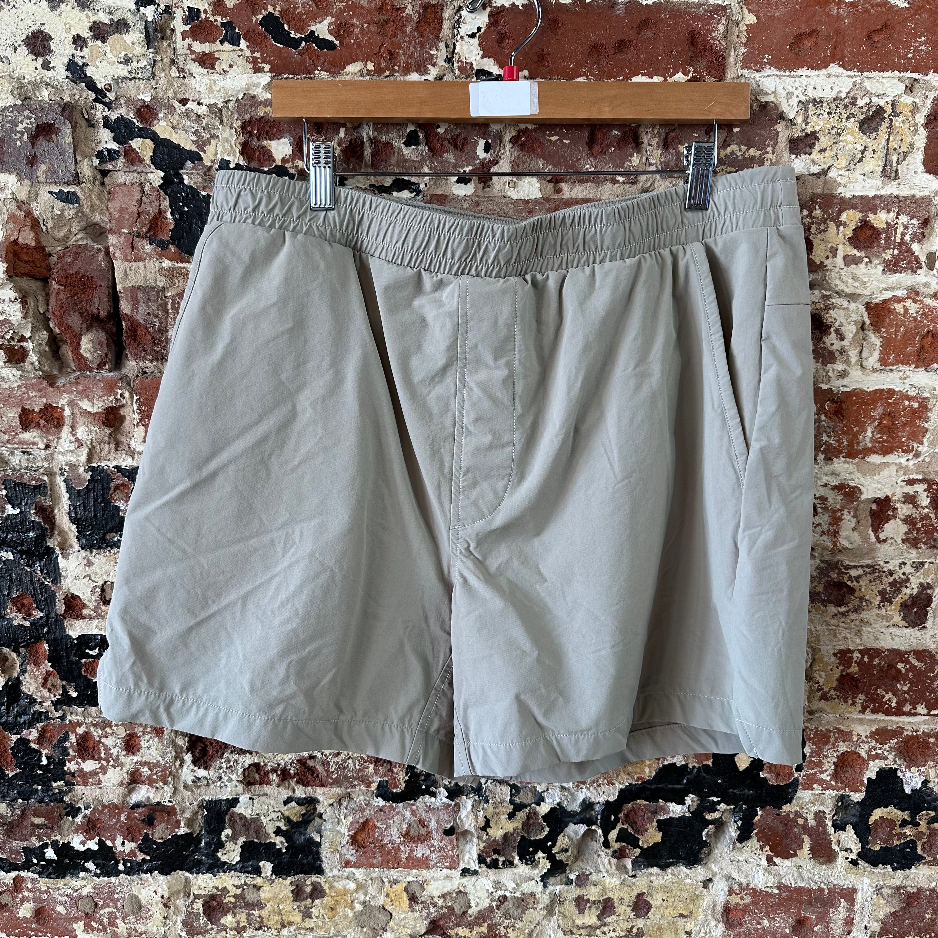 American Eagle Men's Tan Casual Jogger Shorts Size Large 36x5.25"