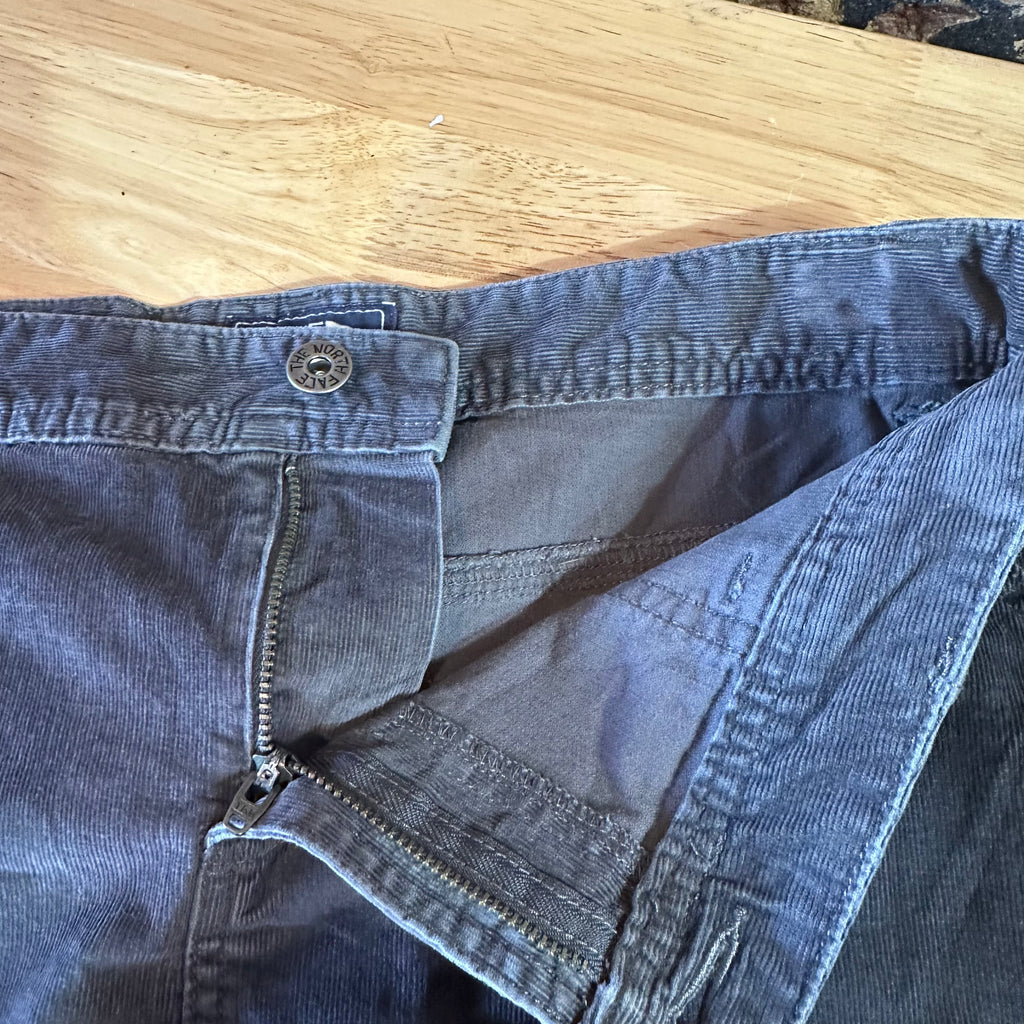 North Face Womens Medium Skirt