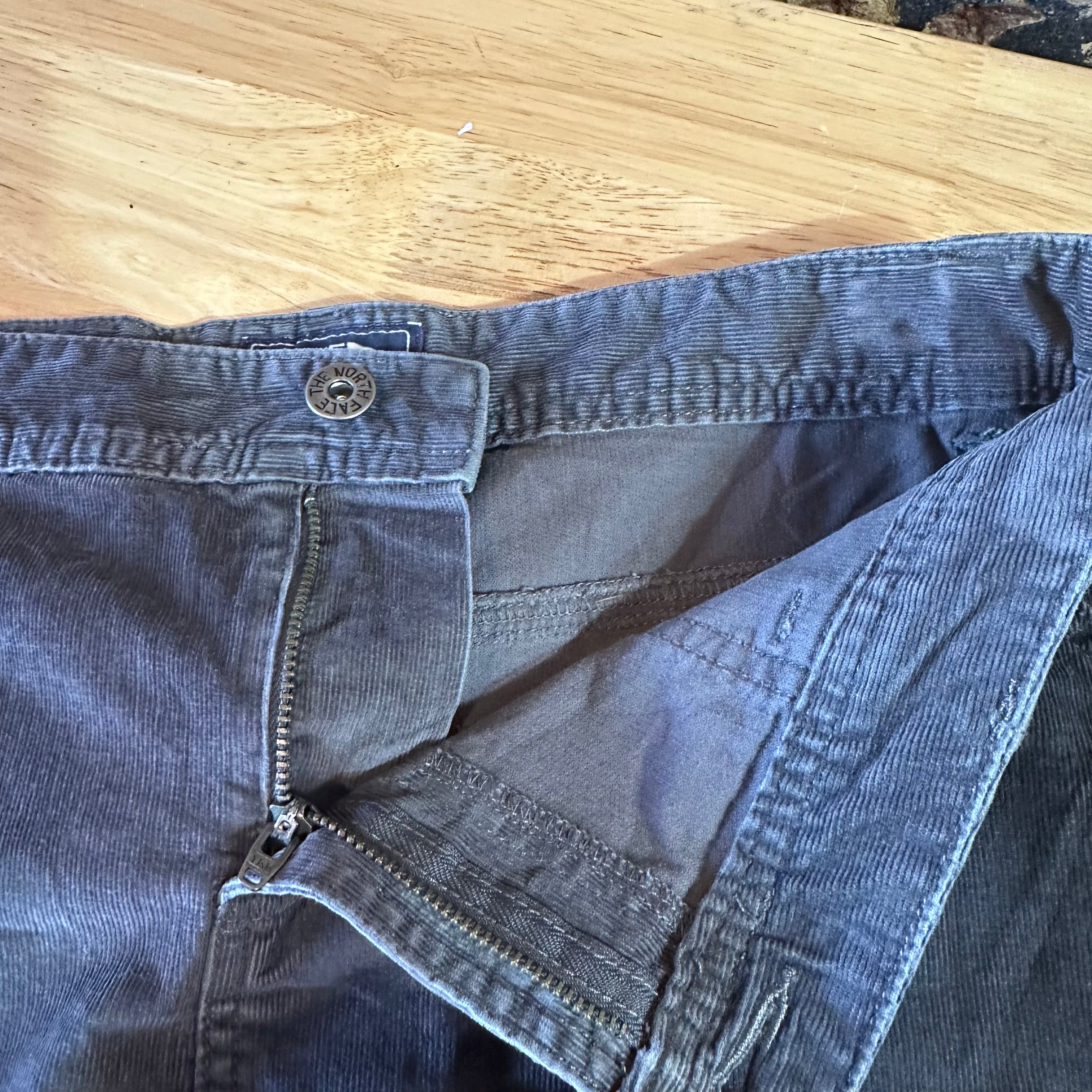 North Face Womens Medium Skirt