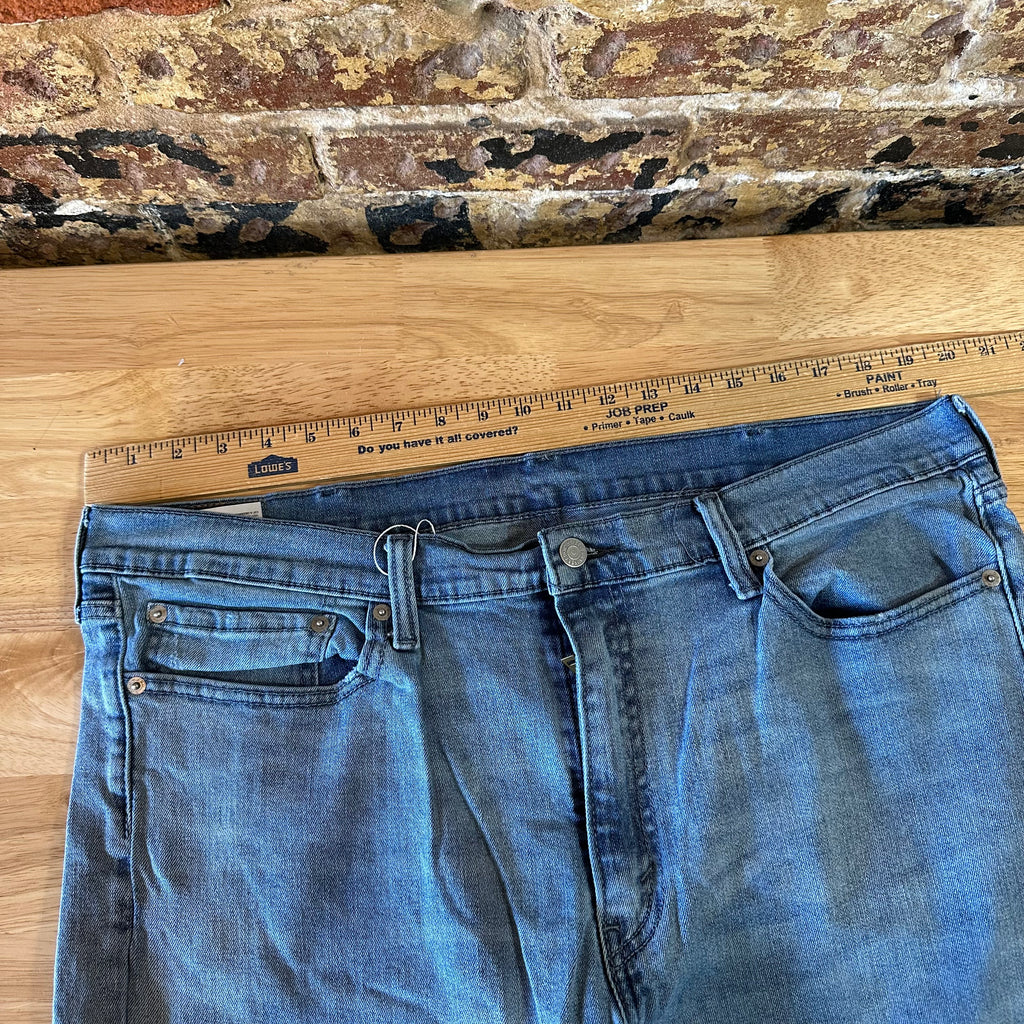 Levis 514 Mens 42x30 Blue Jeans