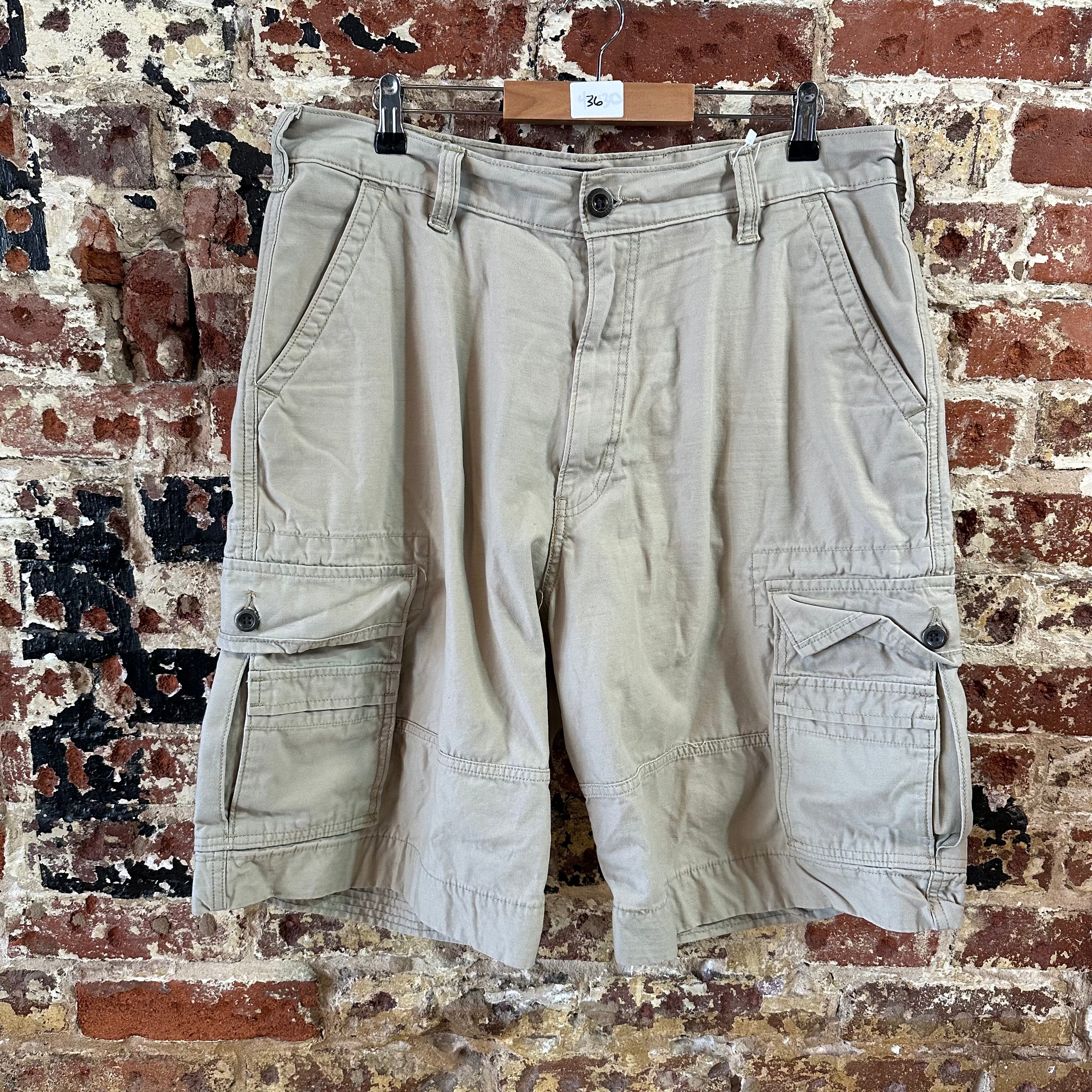 Levi's Cargo Shorts Mens 36